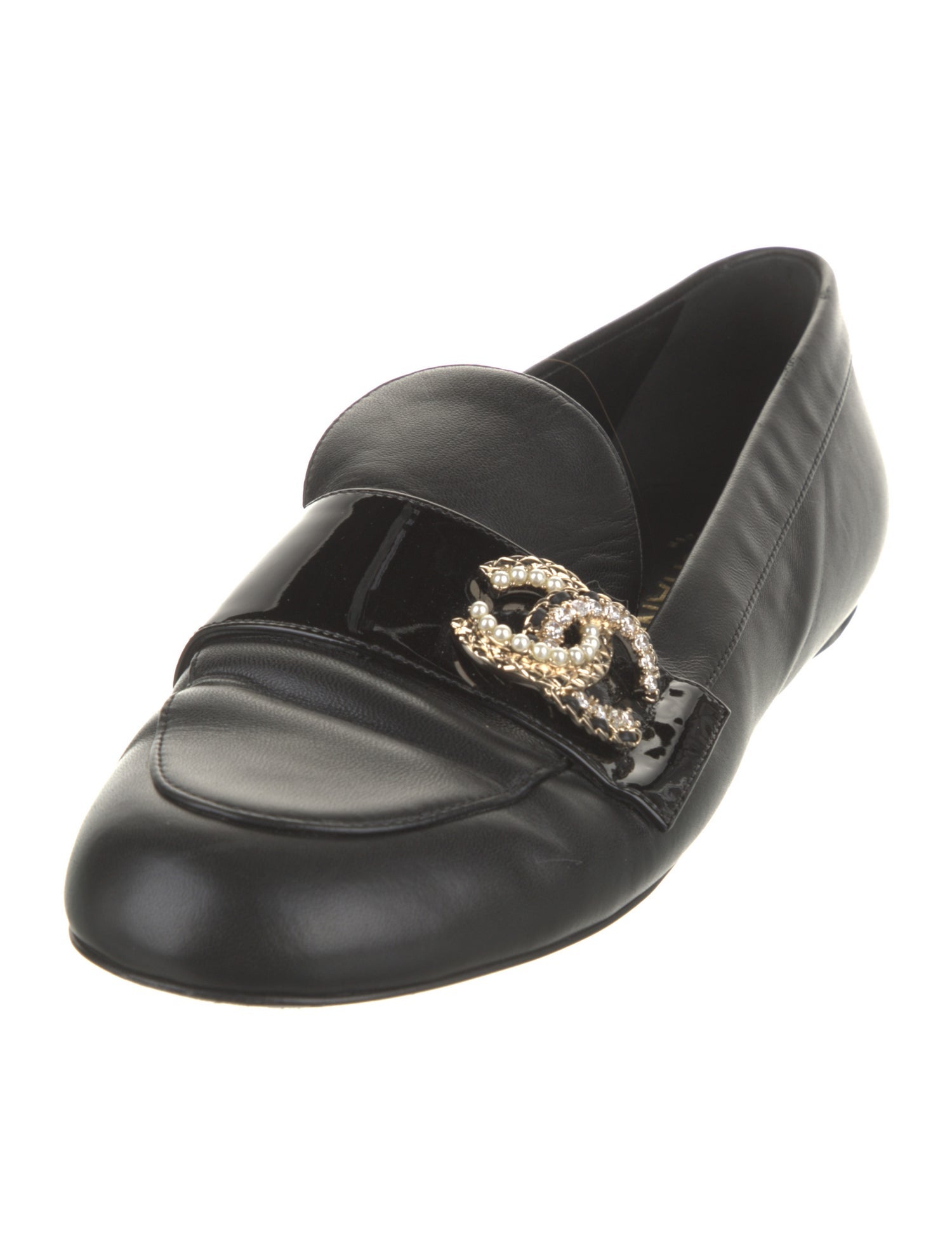 Chanel Interlocking CC Logo Leather Loafers