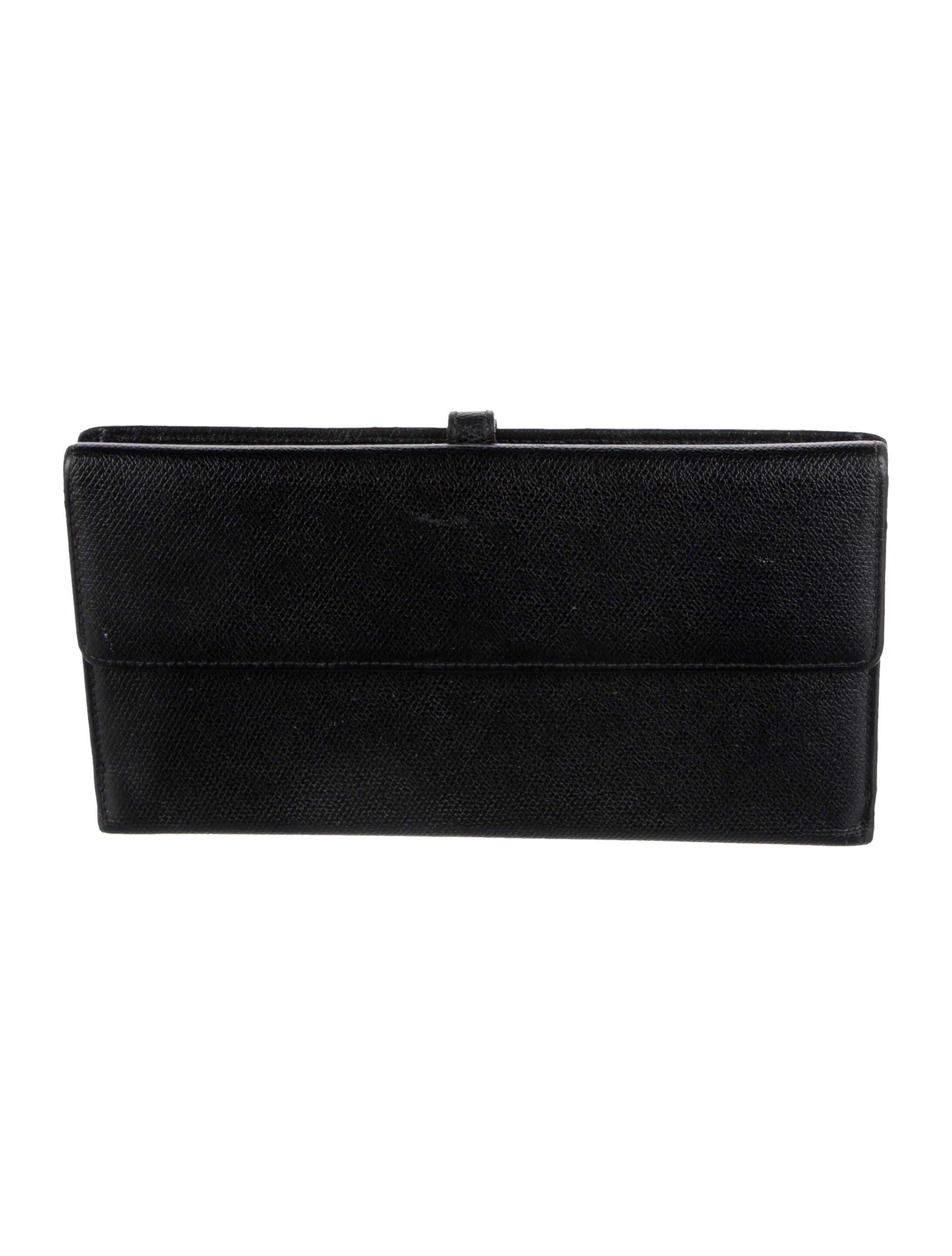 Chanel 2004-2005 Interlocking CC Logo French Purse