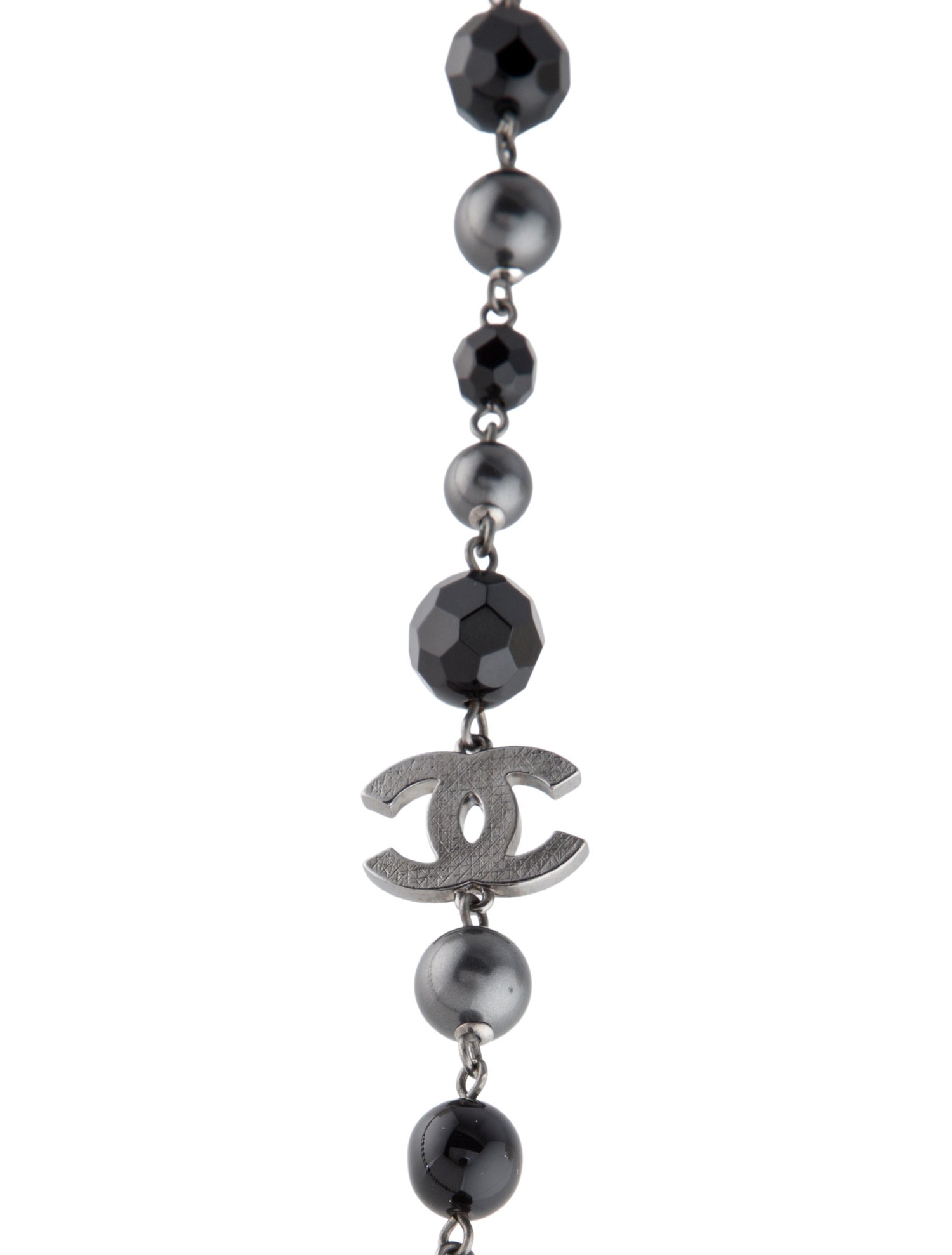 Chanel Faux Pearl & Resin CC Necklace