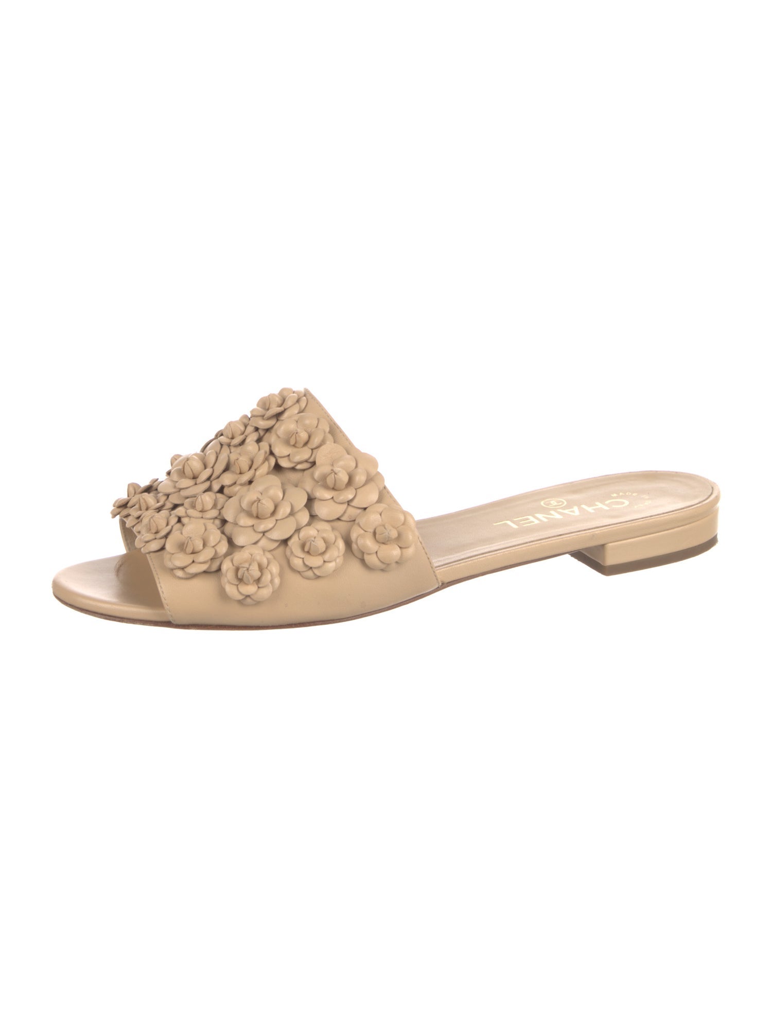 Chanel Interlocking CC Logo Leather Espadrilles