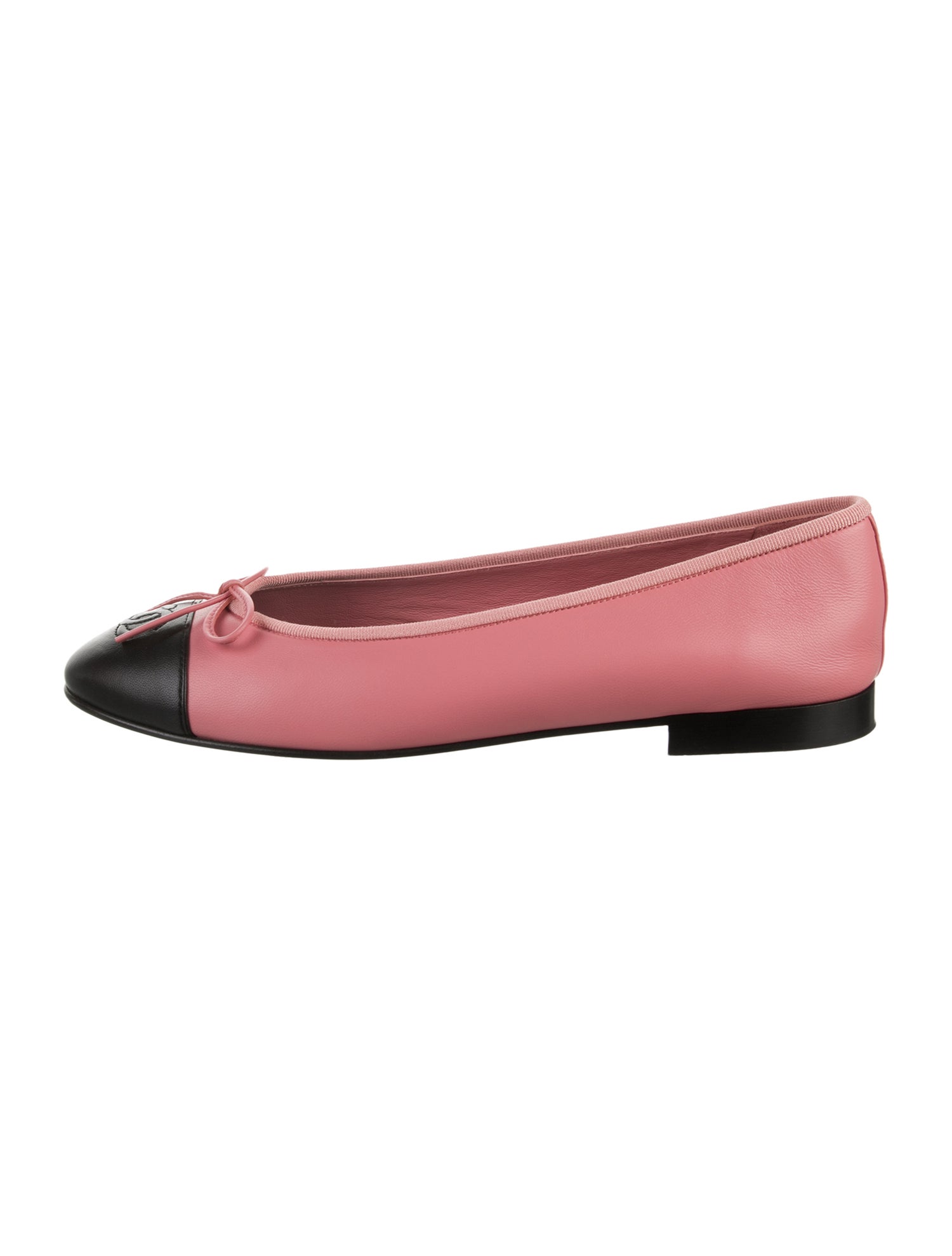 Chanel 2023 Interlocking CC Logo Ballet Flats