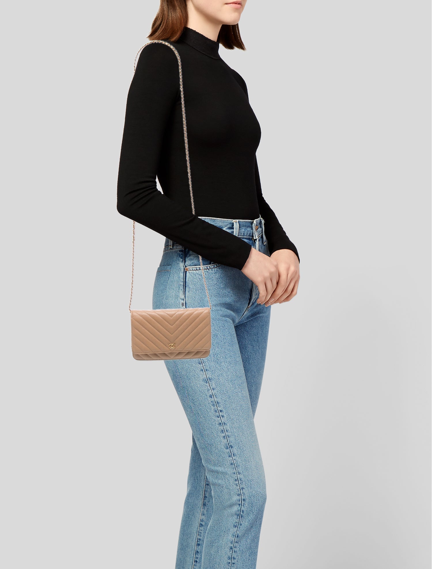 Chanel Classic Chevron Wallet On Chain