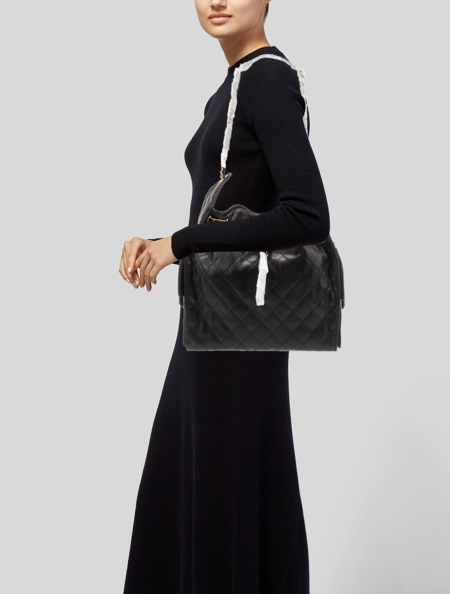 Chanel 2025 Quilted Caviar Medium 25 Hobo w/Tags