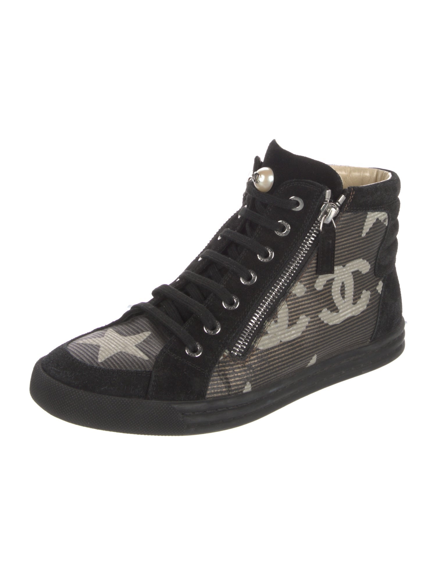 Chanel 2014 Interlocking CC Logo Sneakers
