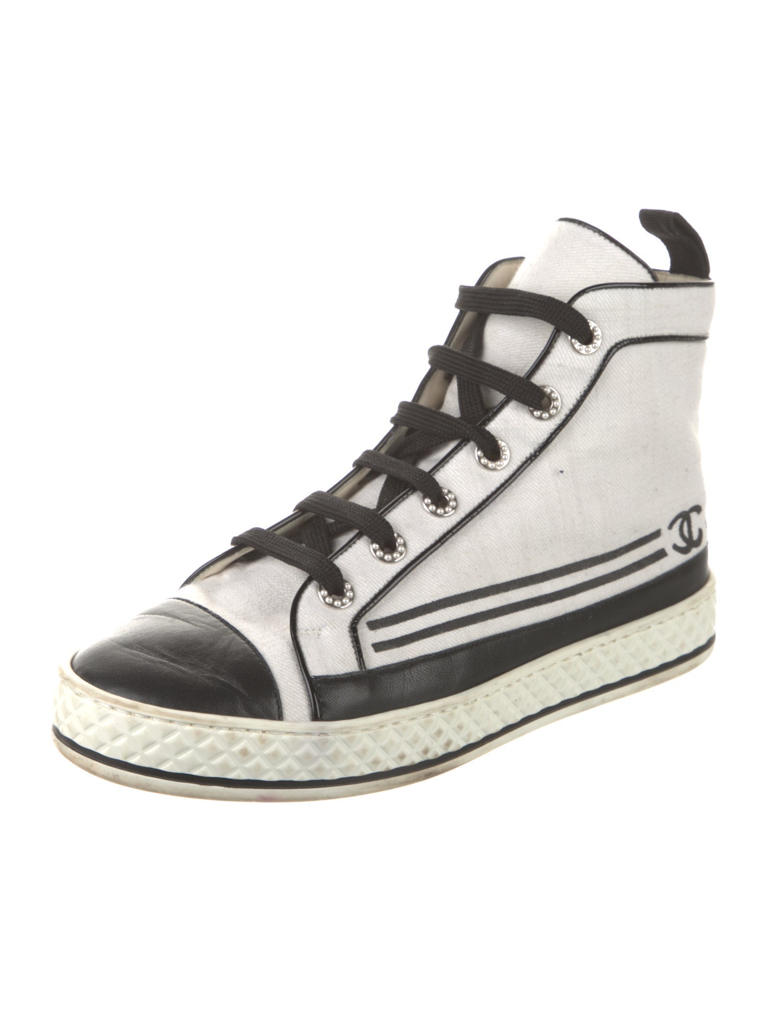 Chanel 2019 Interlocking CC Logo Sneakers