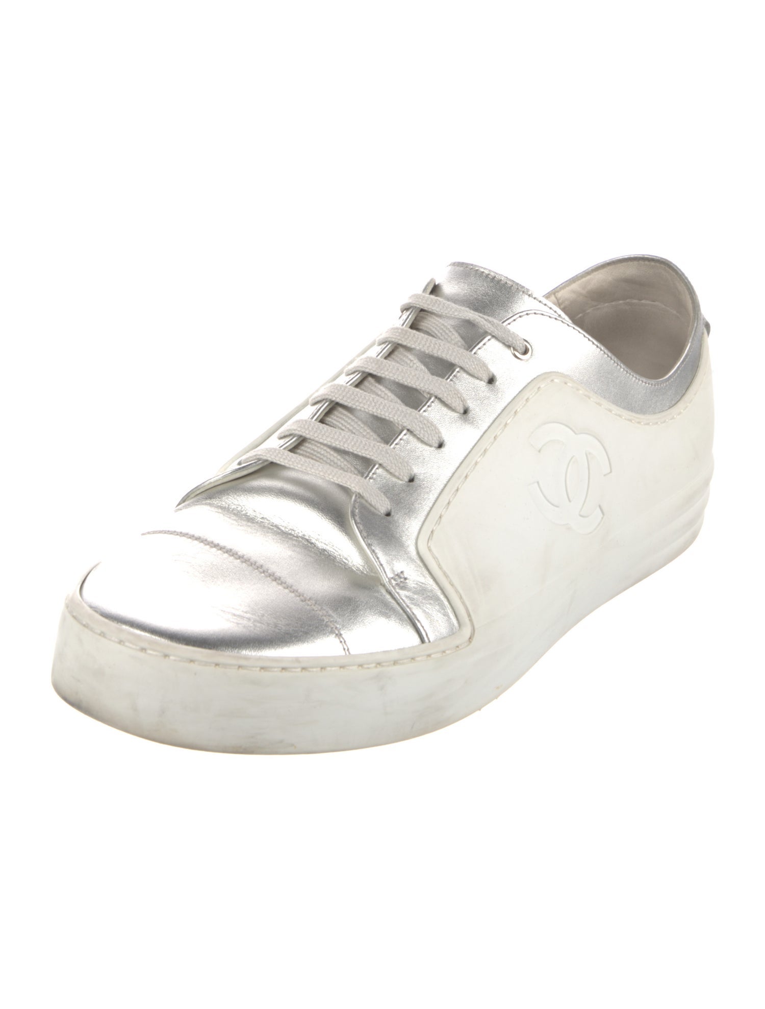 Chanel Interlocking CC Logo Leather Sneakers