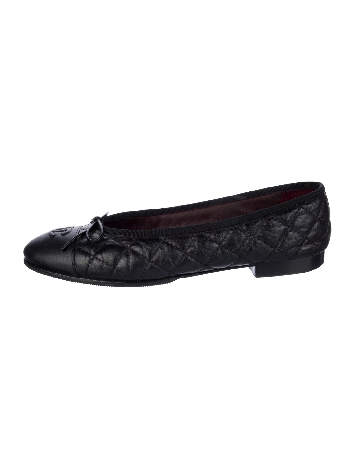Chanel Interlocking CC Logo Leather Ballet Flats