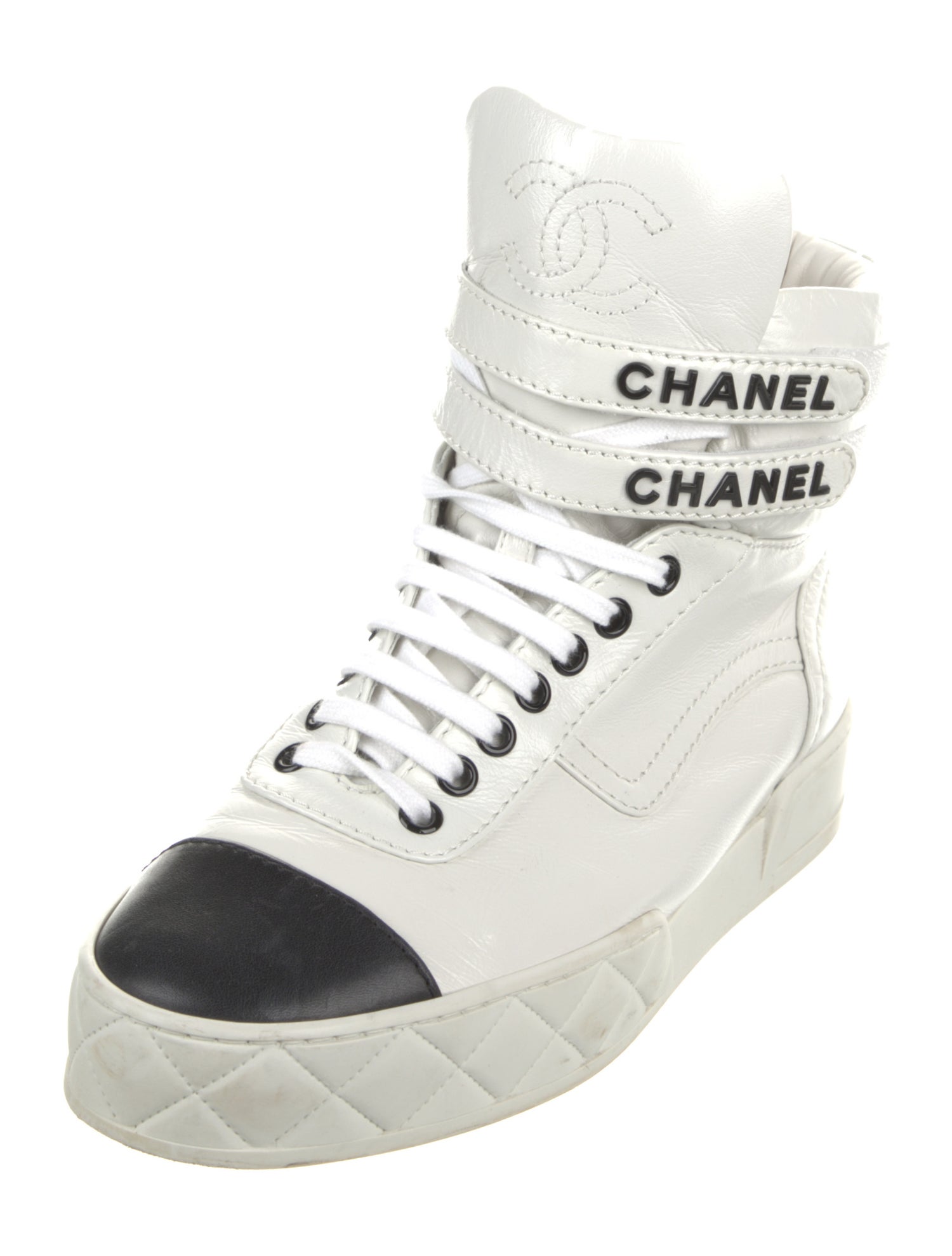 Chanel 2023 Quilted Pattern Sneakers