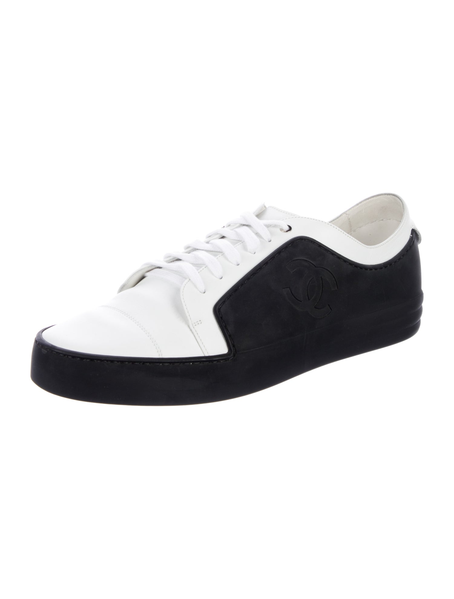 Chanel Interlocking CC Logo Leather Sneakers