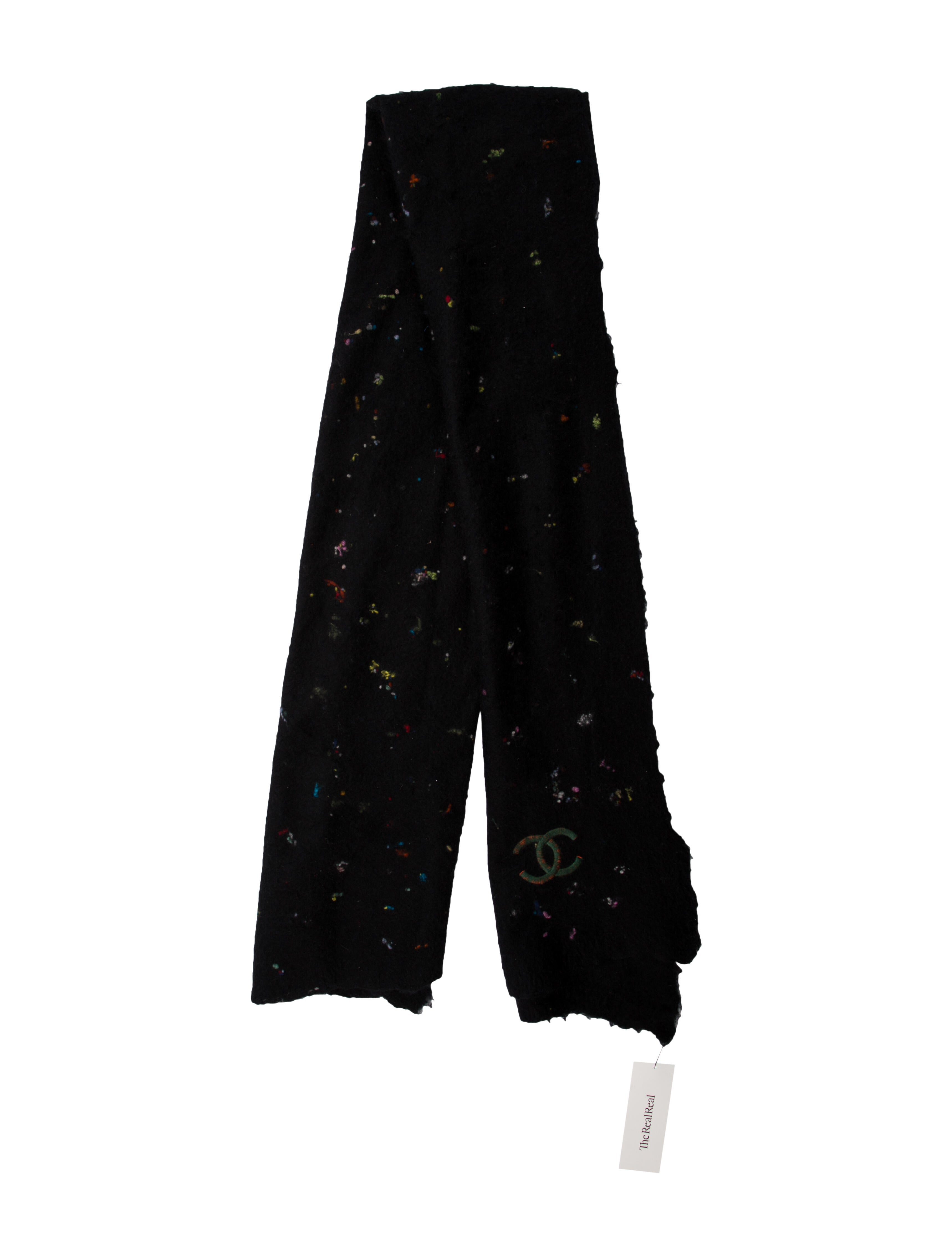 Chanel Cashmere Interlocking CC Logo Scarf