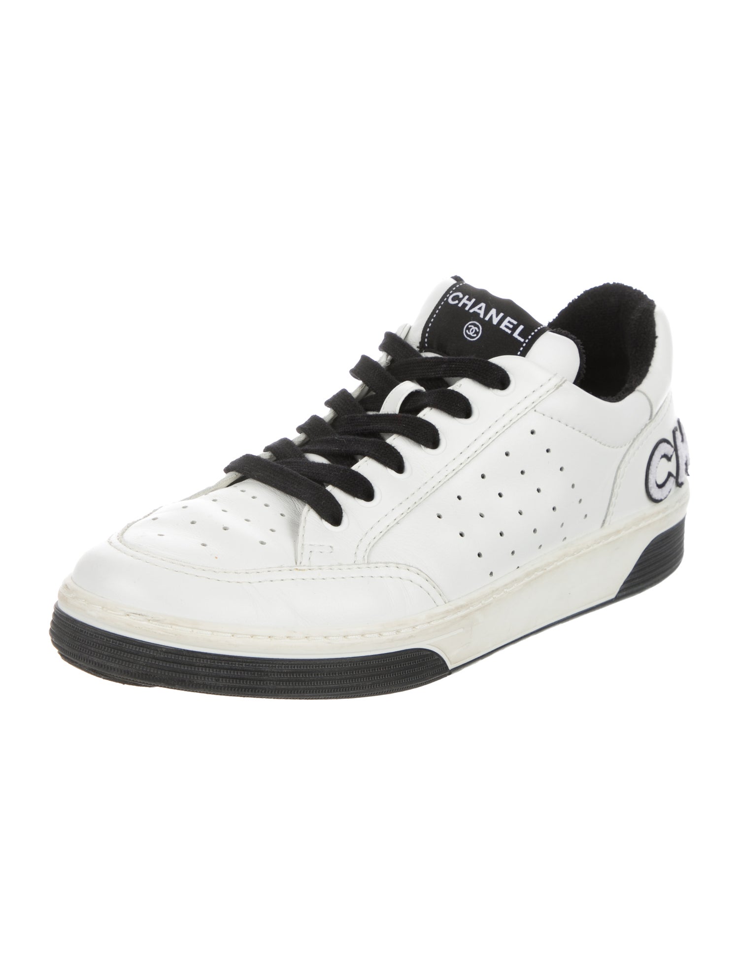 Chanel Interlocking CC Logo Leather Sneakers