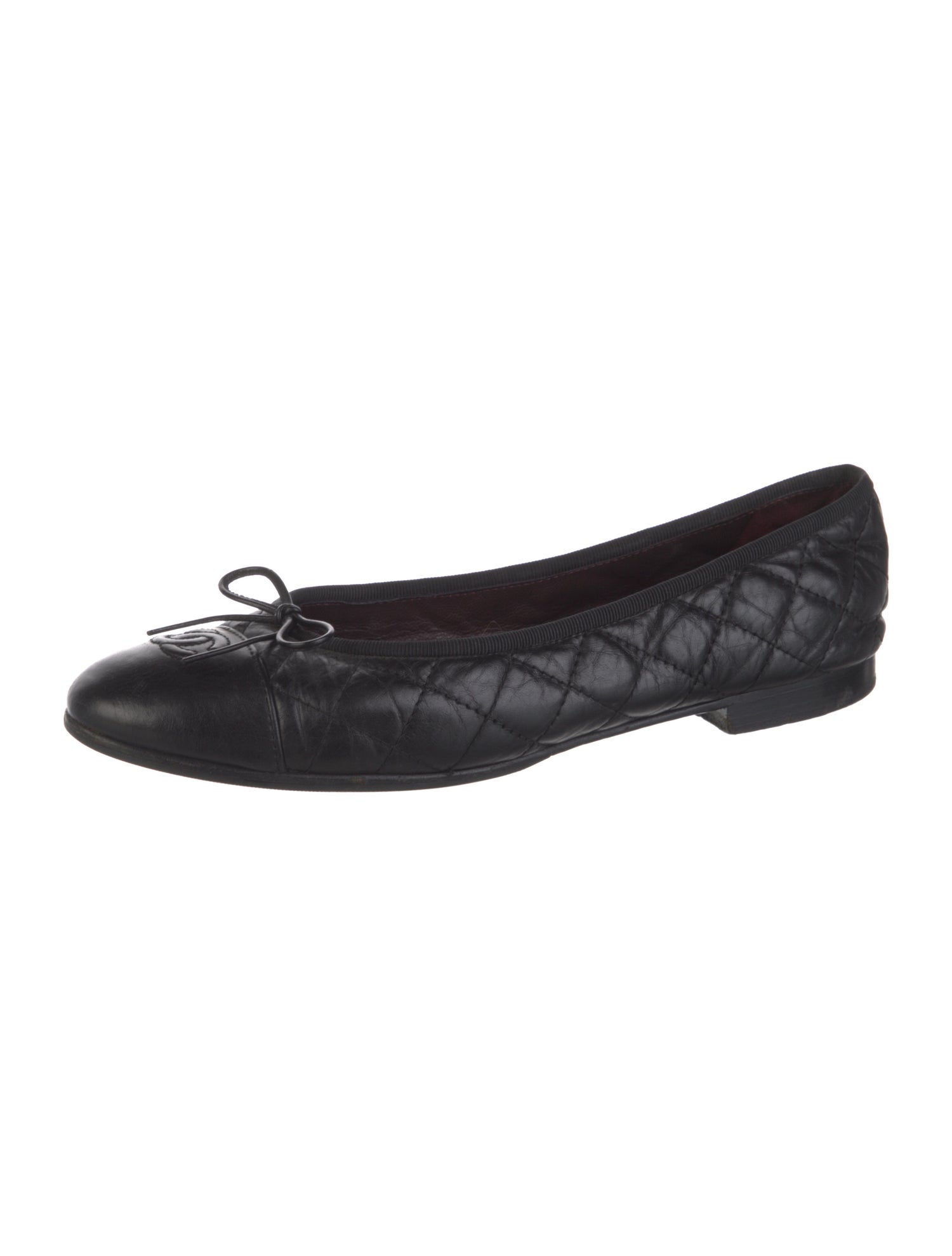 Chanel Interlocking CC Logo Leather Ballet Flats