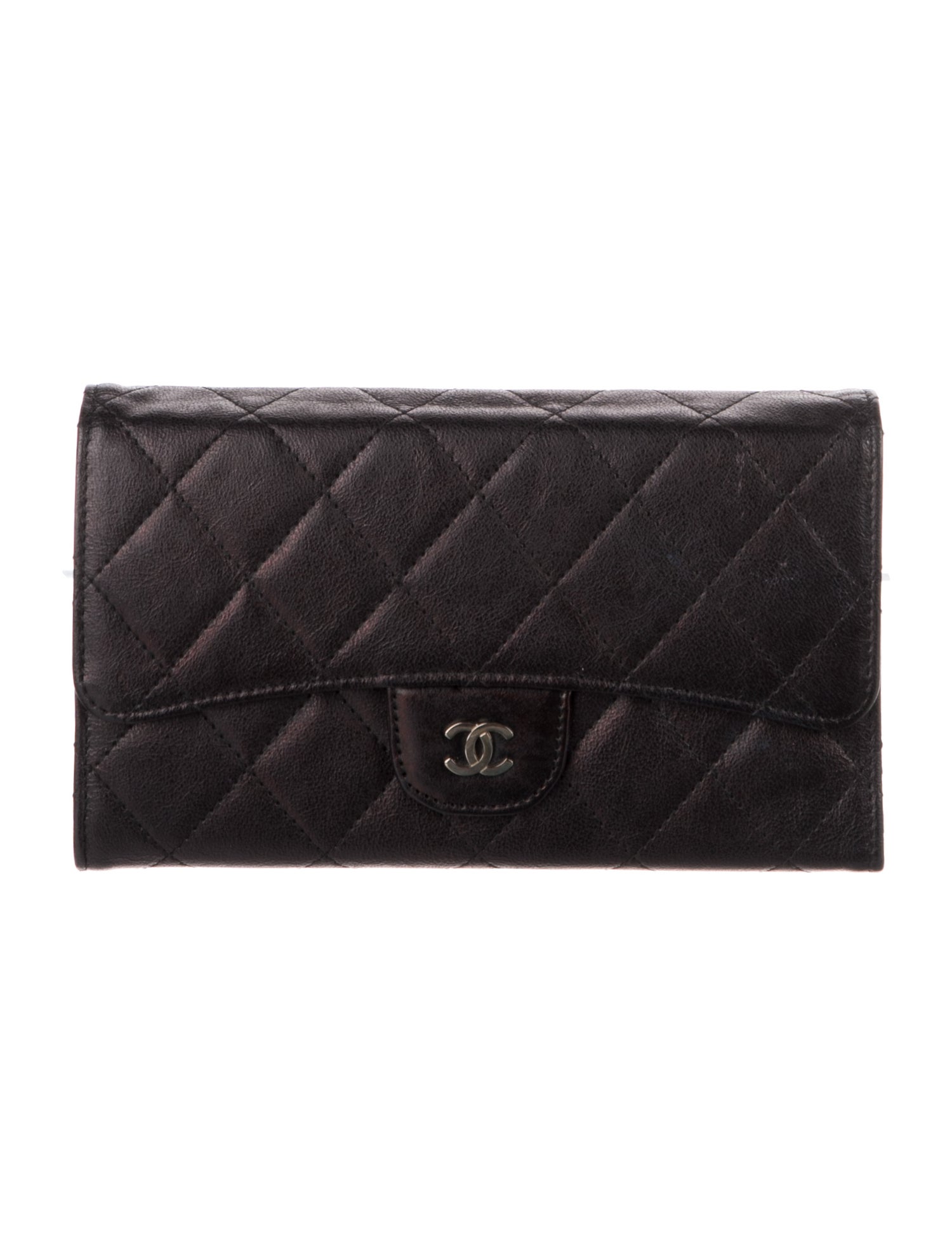 Chanel 2006 Interlocking CC Logo Trifold Wallet