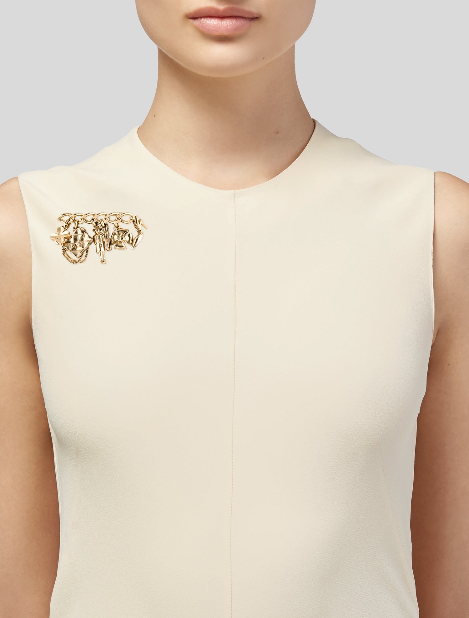 Chanel Vintage Charm Brooch