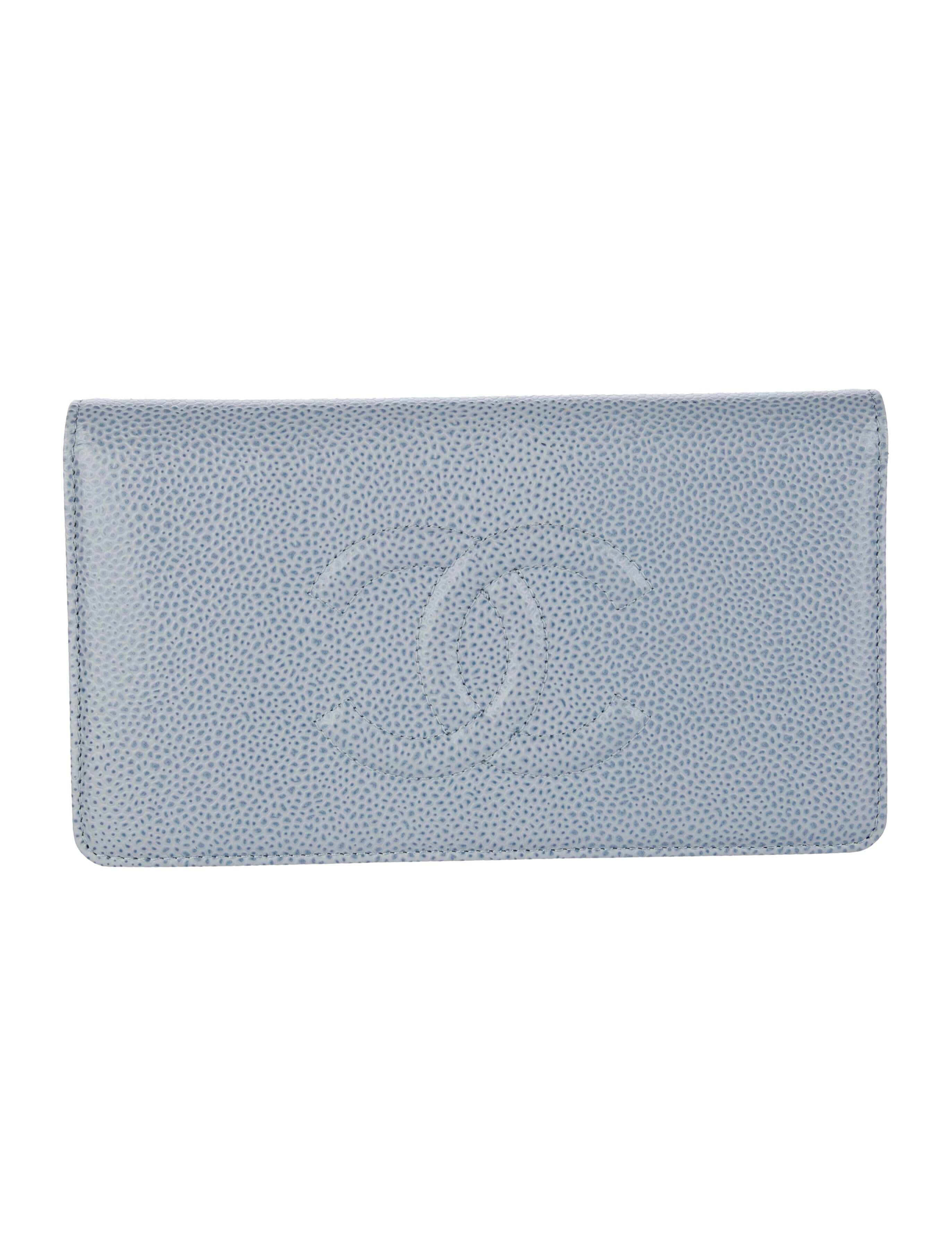 Chanel Vintage Timeless Caviar Continental Bifold Wallet