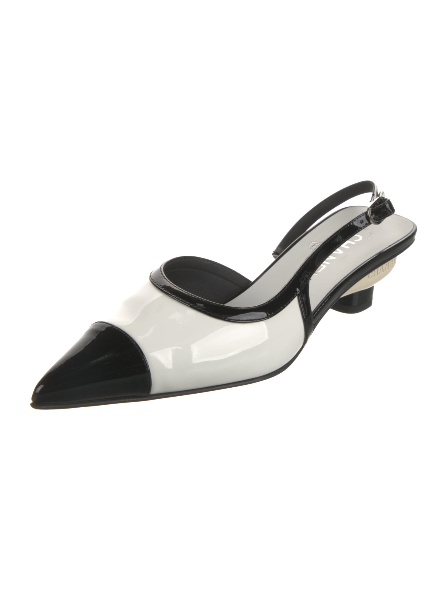 Chanel Interlocking CC Logo Patent Leather Slingback Pumps