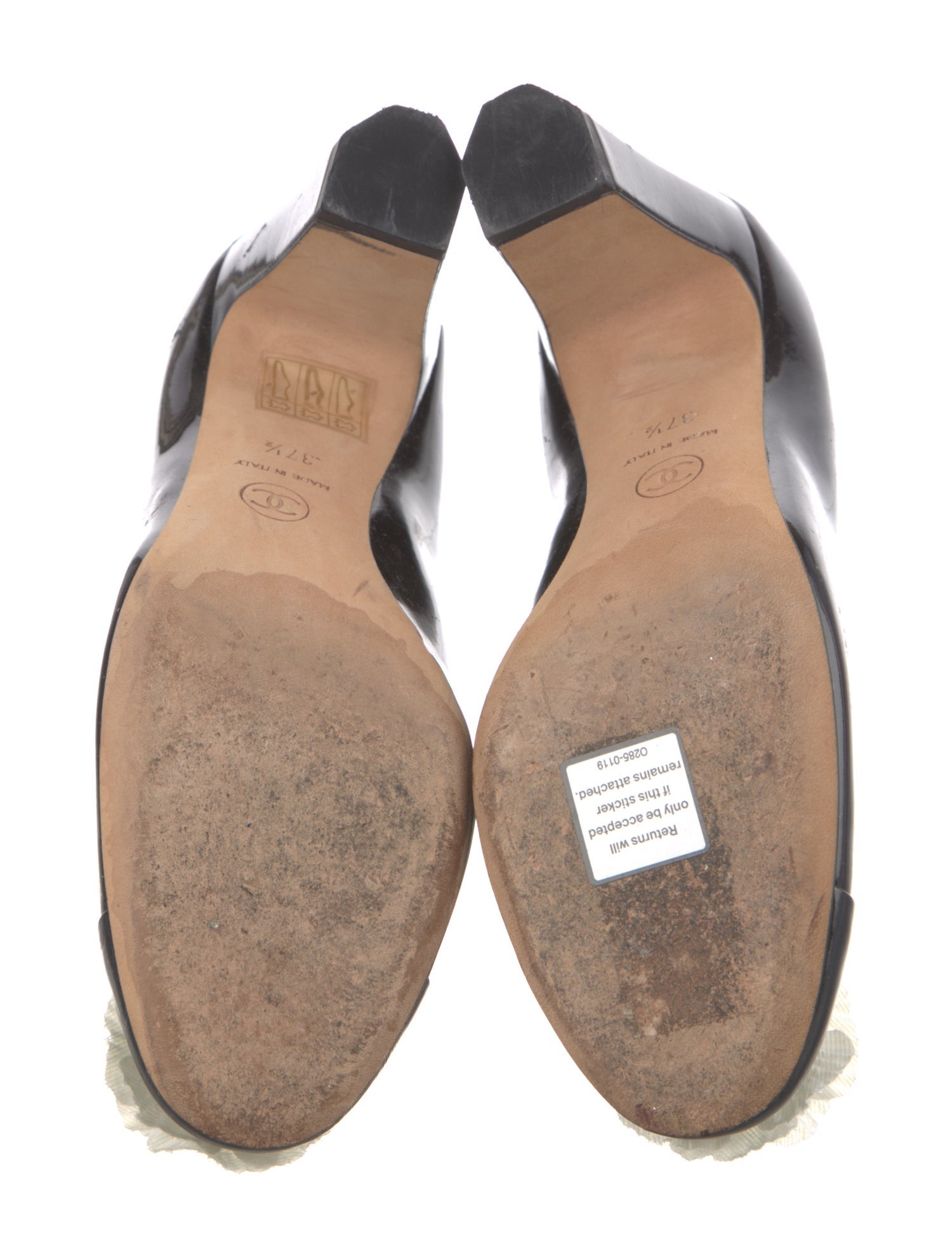 2012 Interlocking CC Logo Pumps