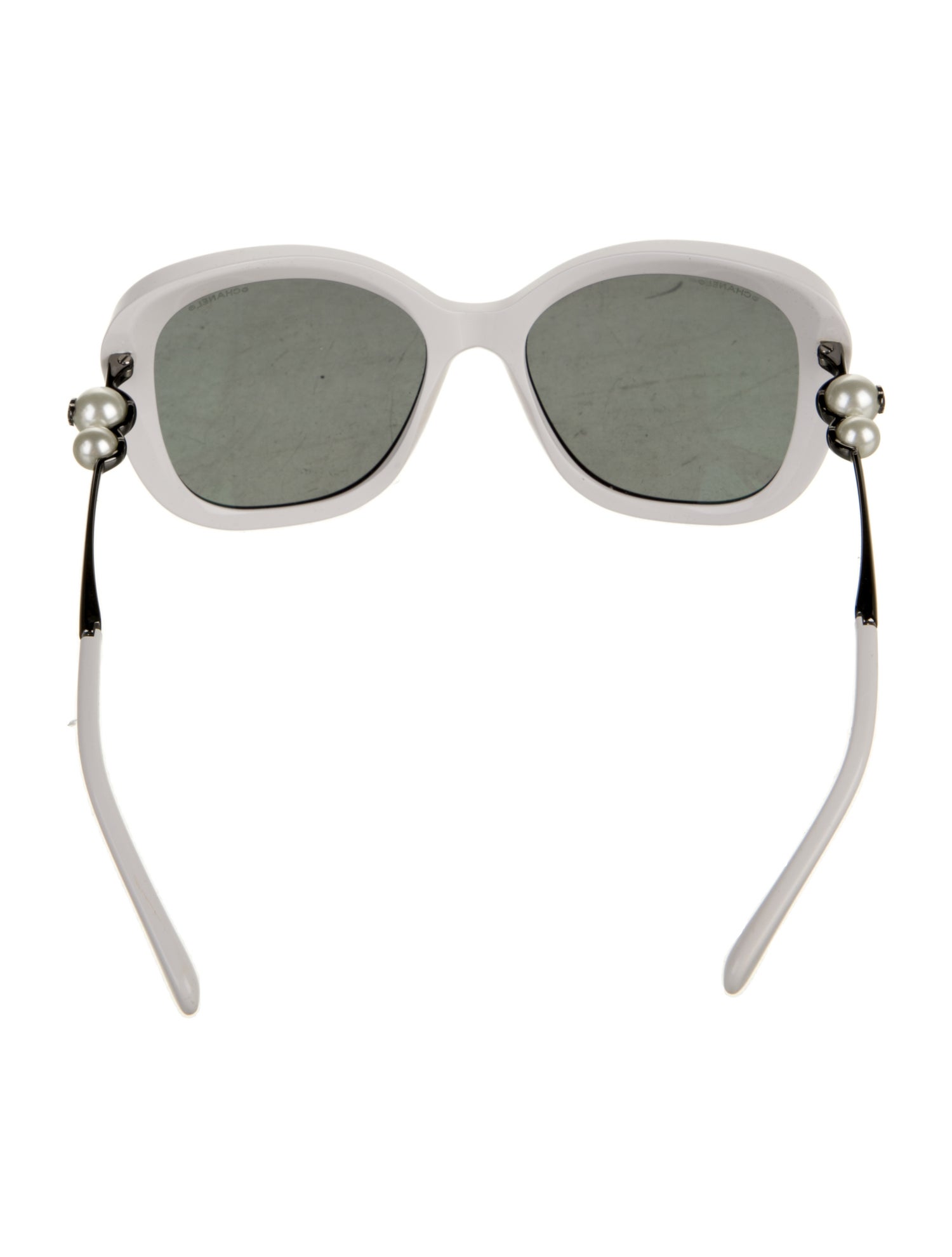 Chanel Interlocking CC Logo Wayfarer Sunglasses