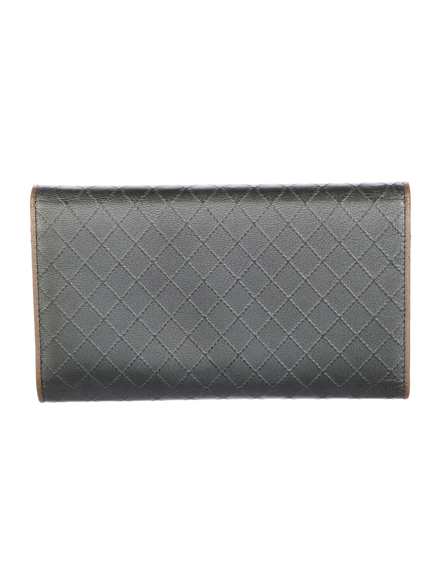 Chanel 2006-2008 Diamond Stitch Wallet
