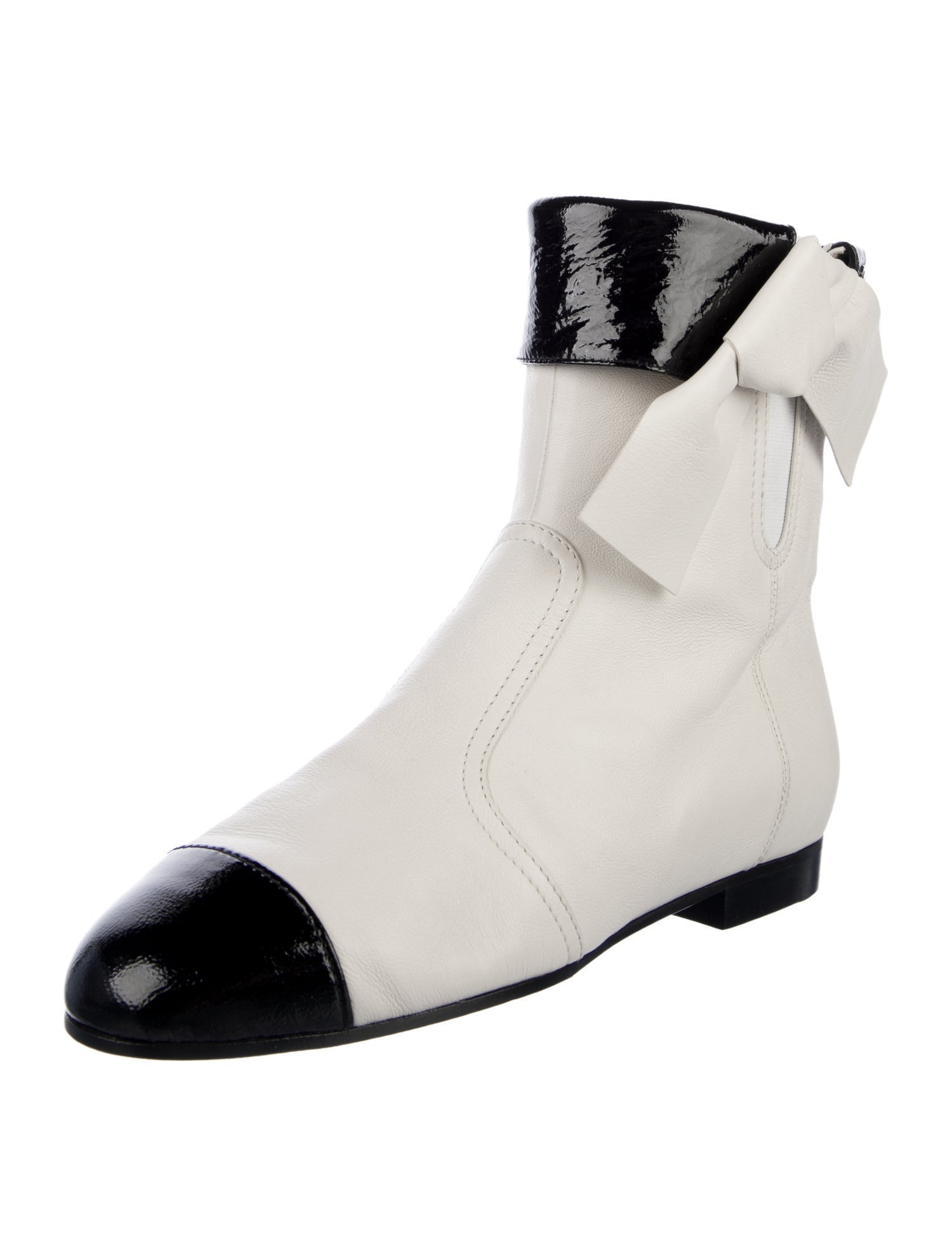 Chanel 2019 Interlocking CC Logo Boots