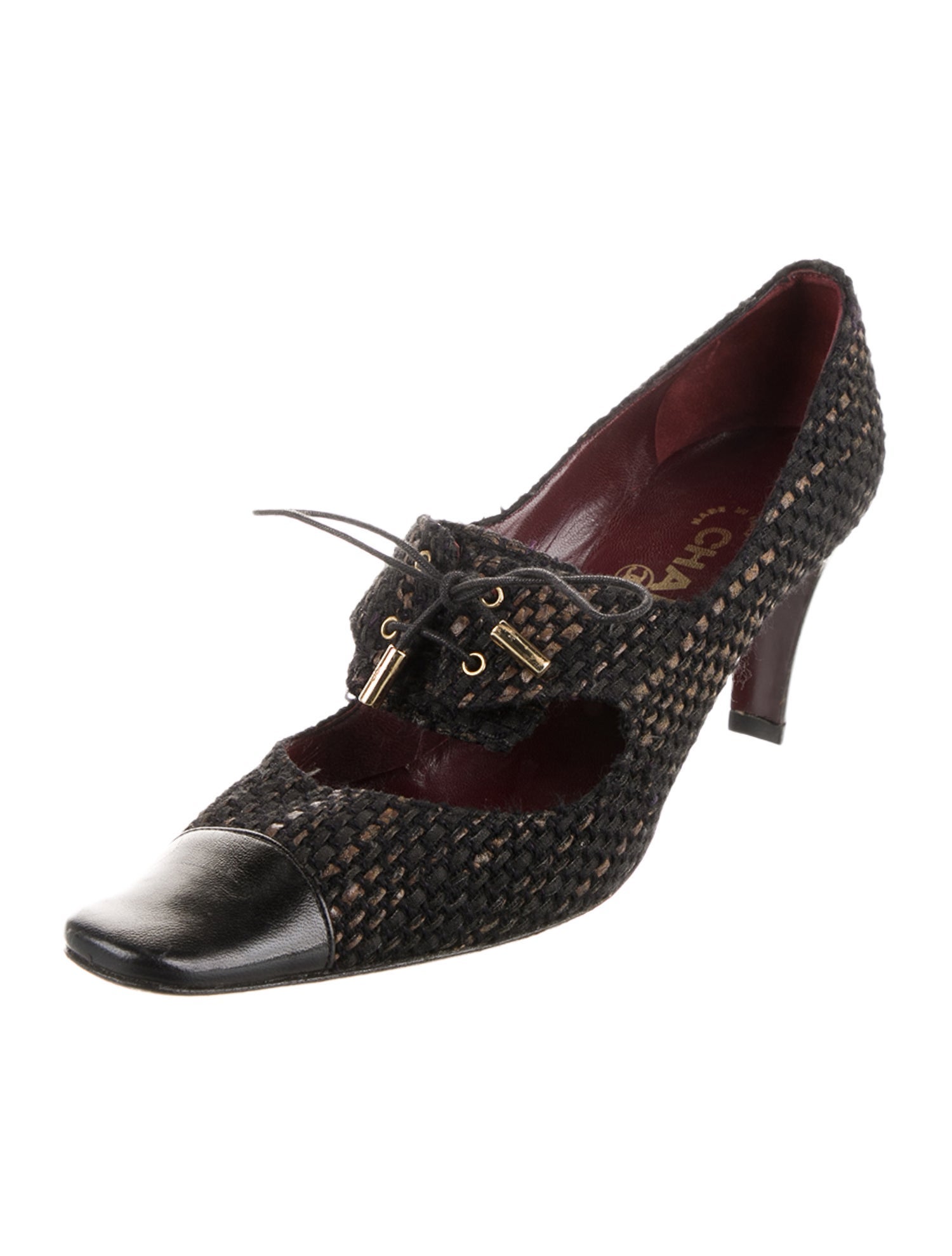 Chanel Vintage Interlocking CC Logo Pumps