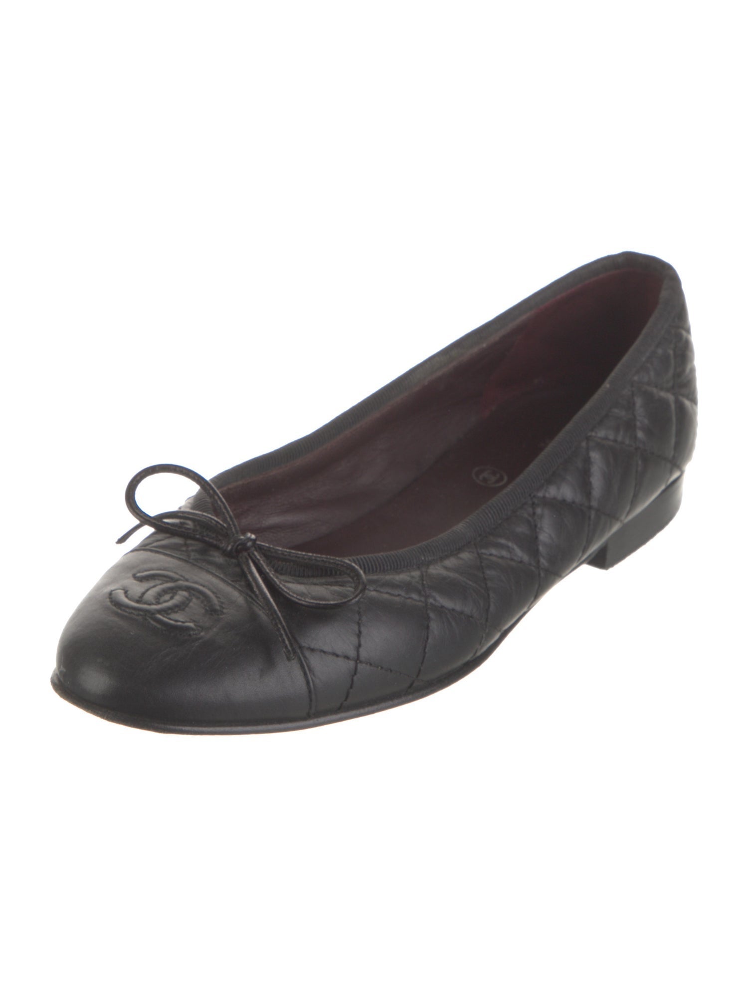Chanel Interlocking CC Logo Leather Ballet Flats
