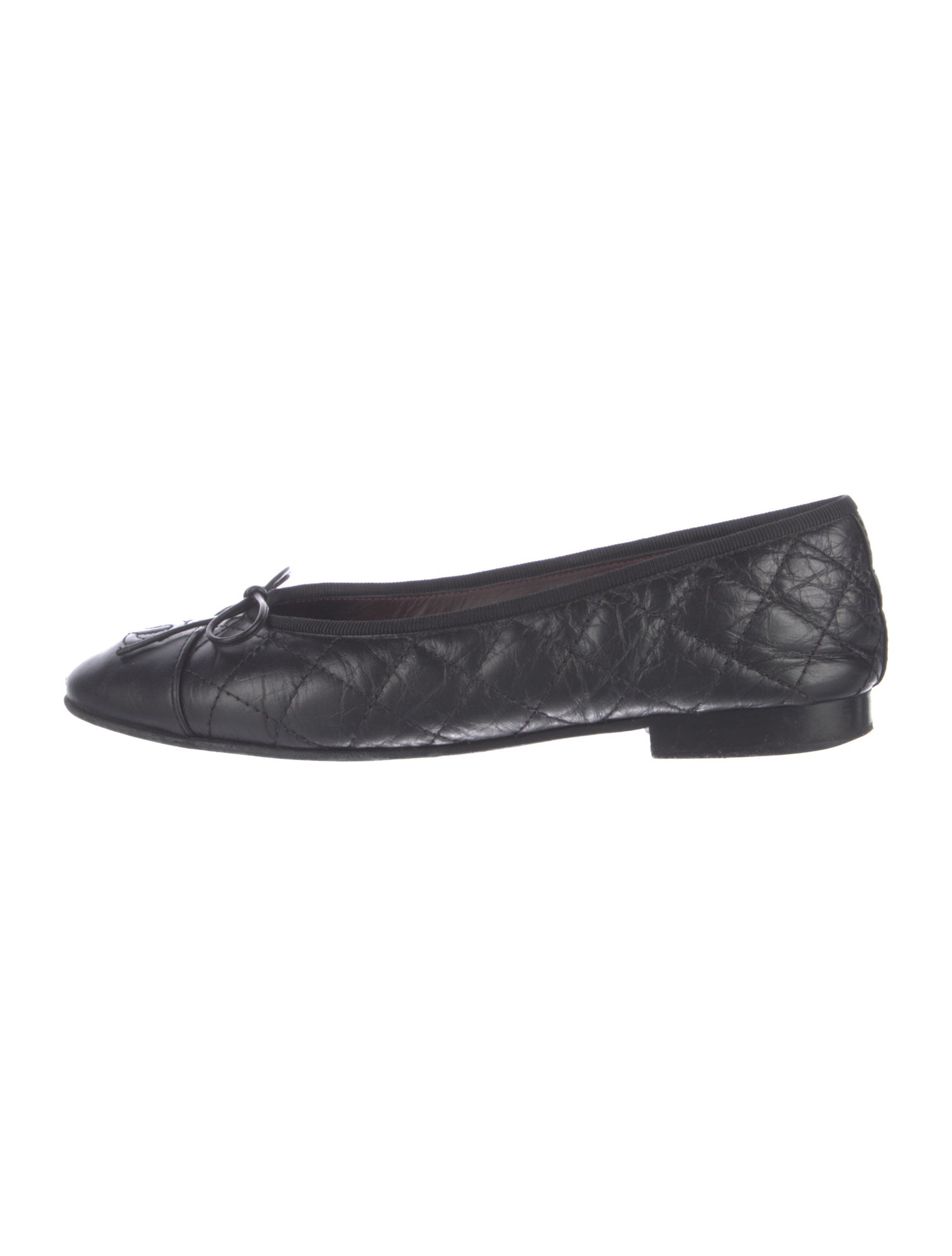 Chanel Interlocking CC Logo Leather Flats