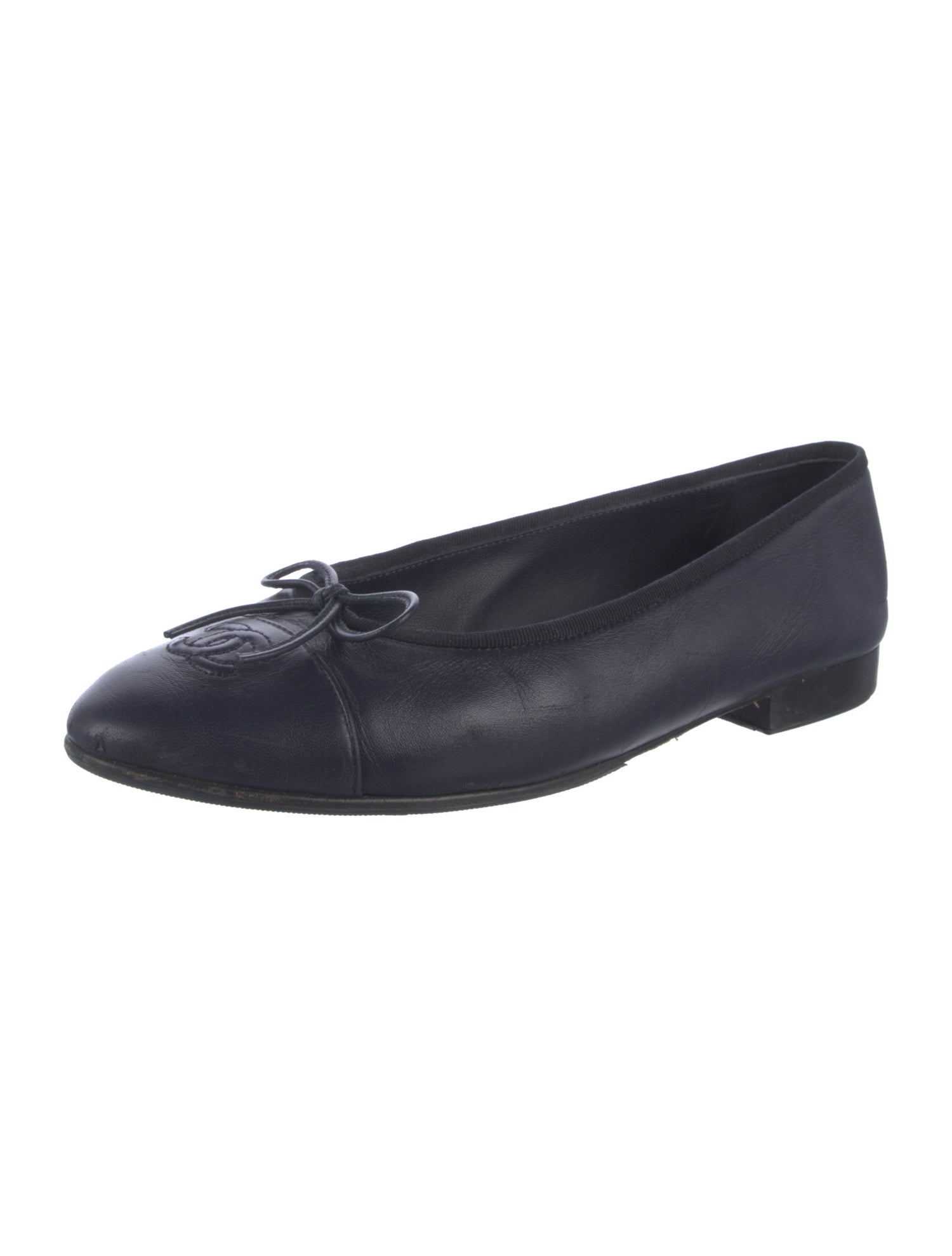 Chanel Interlocking CC Logo Leather Ballet Flats