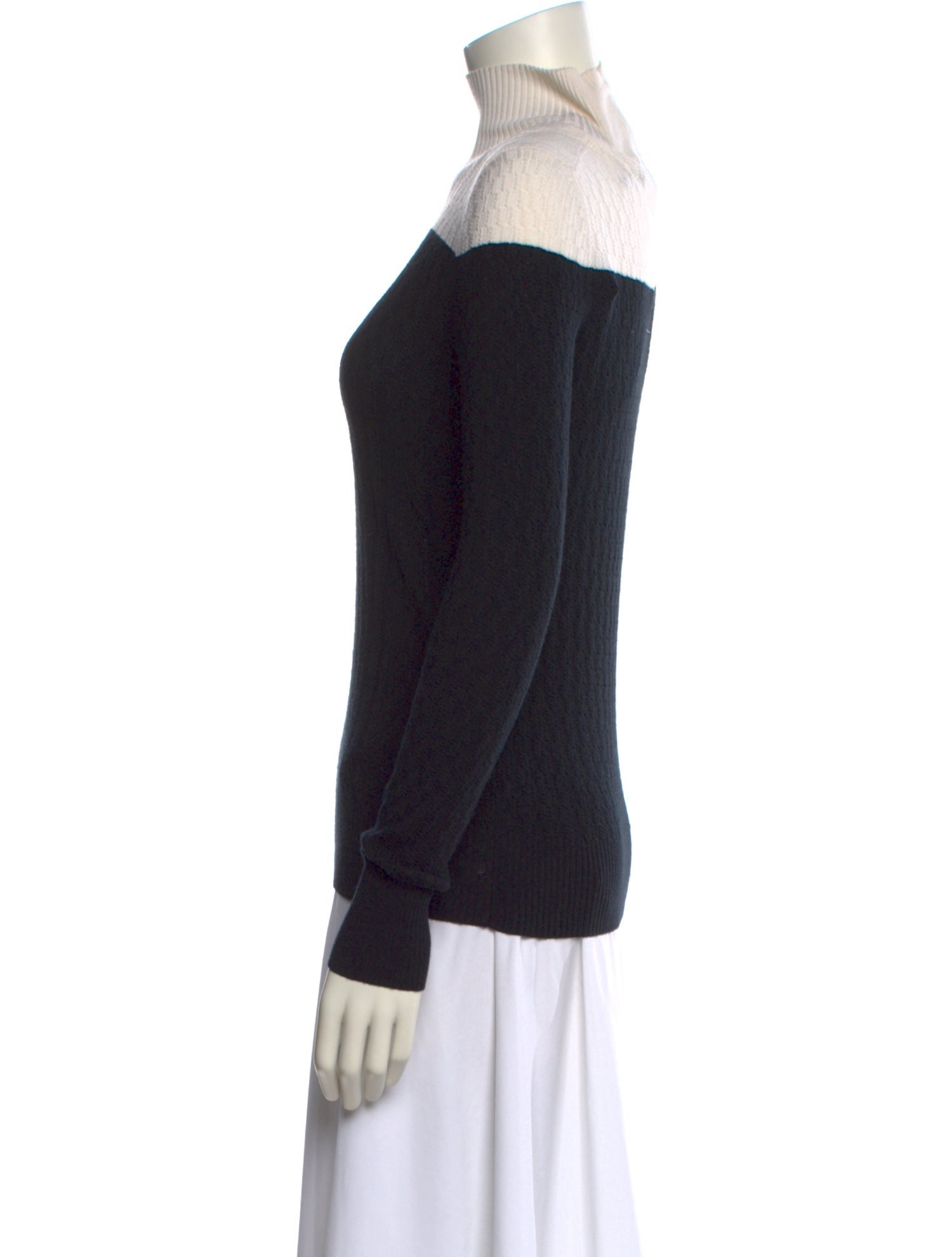 Chanel 2013 Cashmere Sweater