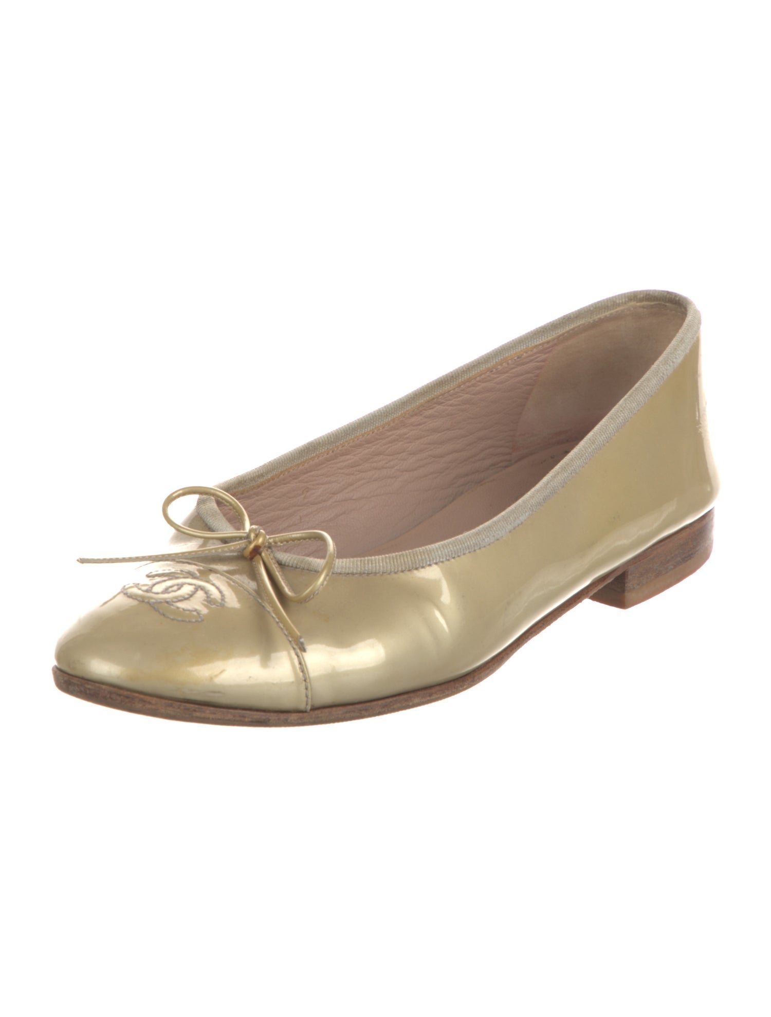 Chanel 2009 Interlocking CC Logo Ballet Flats