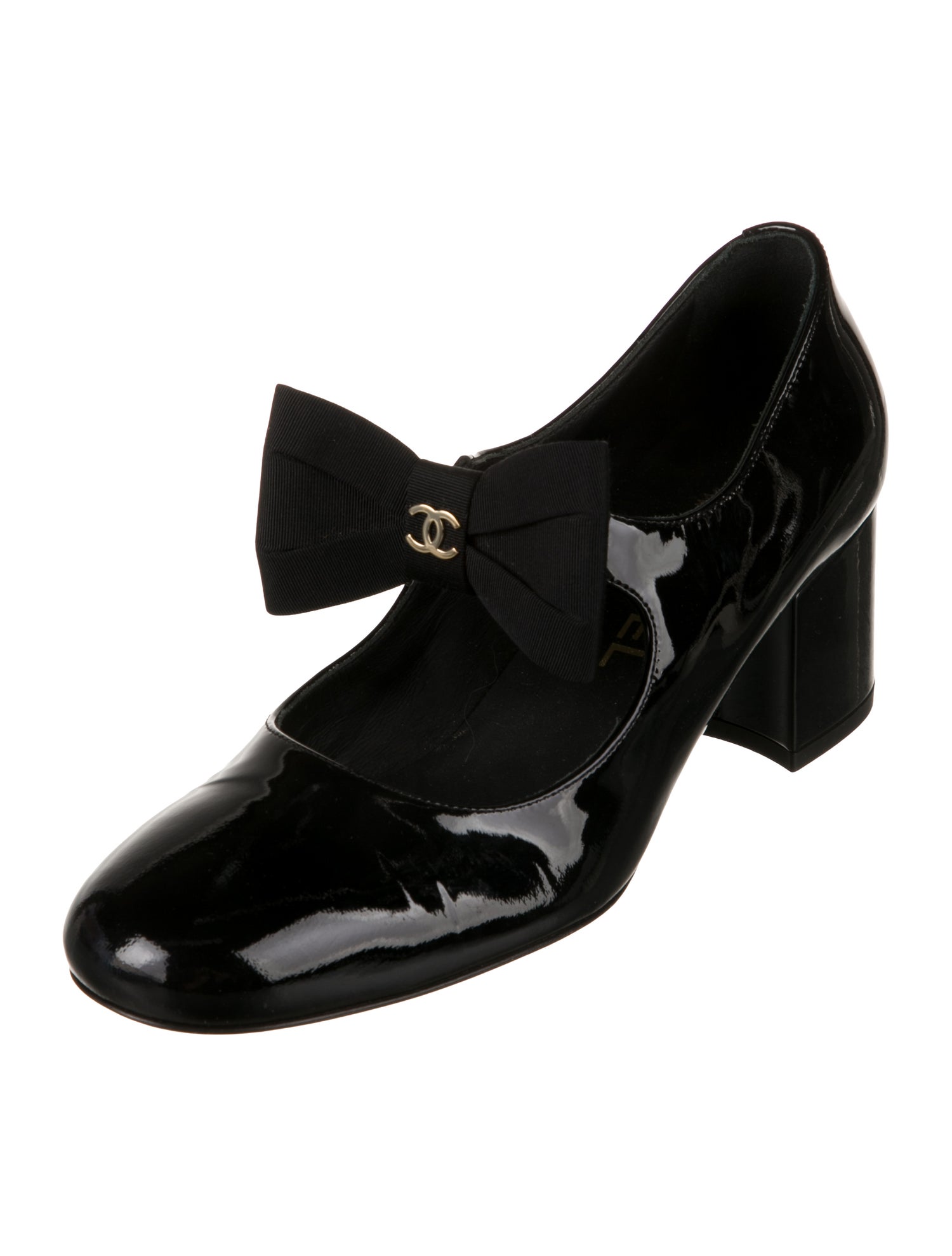 Chanel 2024 Interlocking CC Logo Pumps