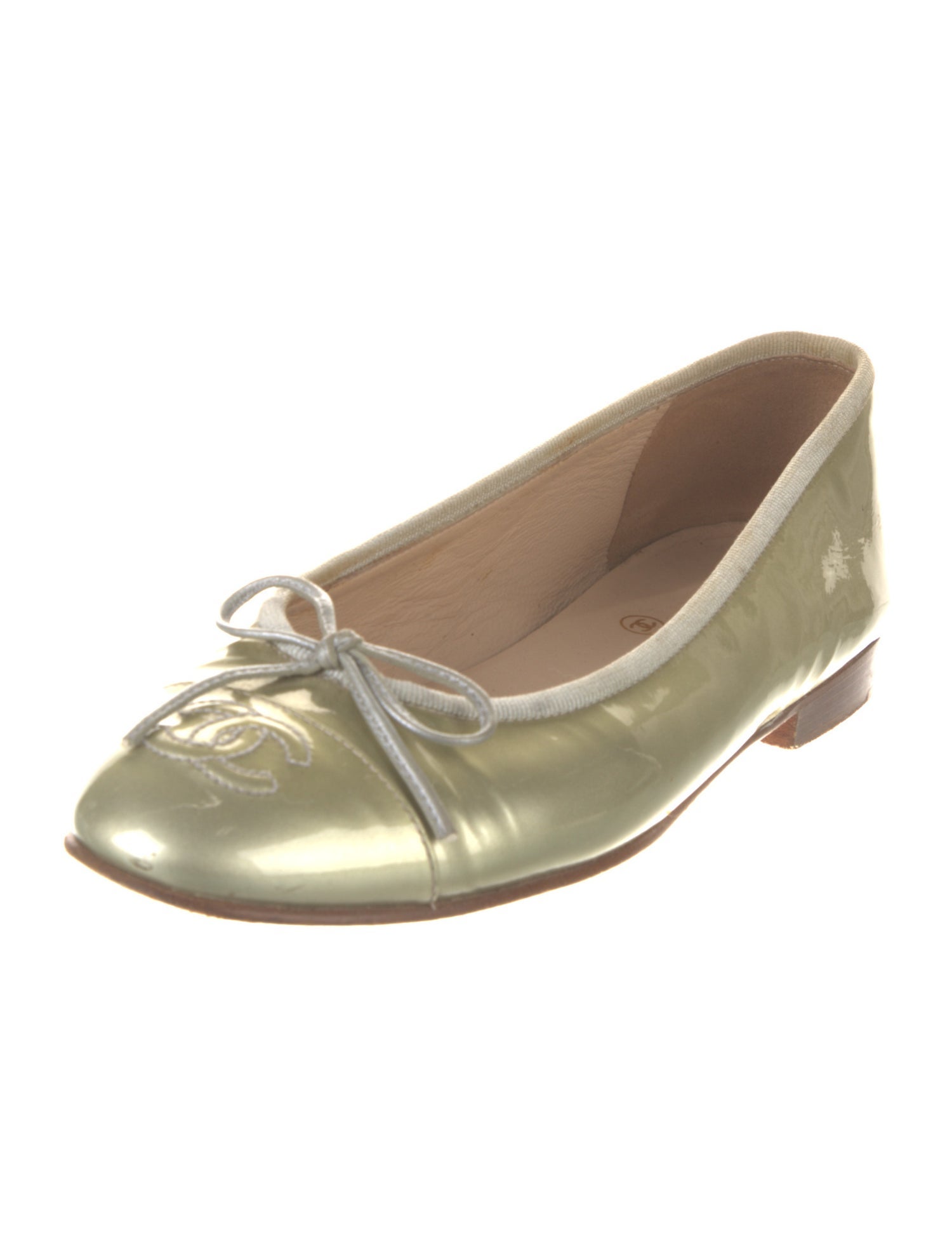 Chanel Interlocking CC Logo Patent Leather Ballet Flats