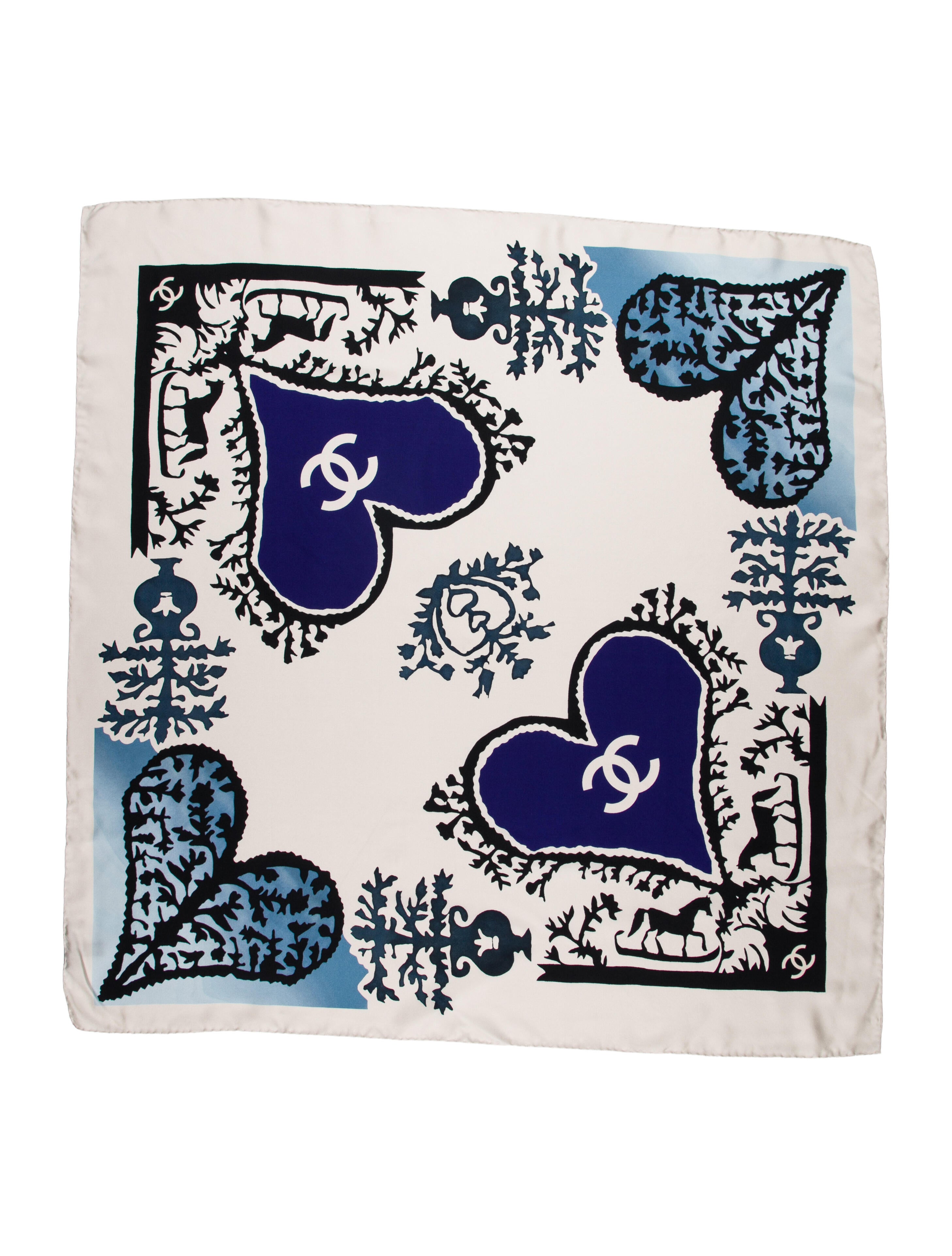 Chanel Silk 2015 Scarf