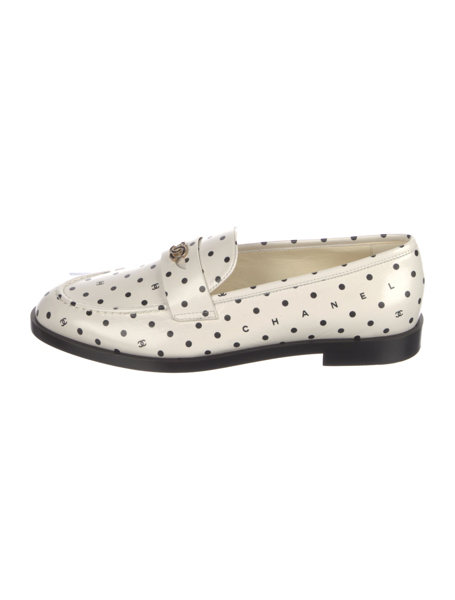 Chanel 2024 Interlocking CC Logo Loafers