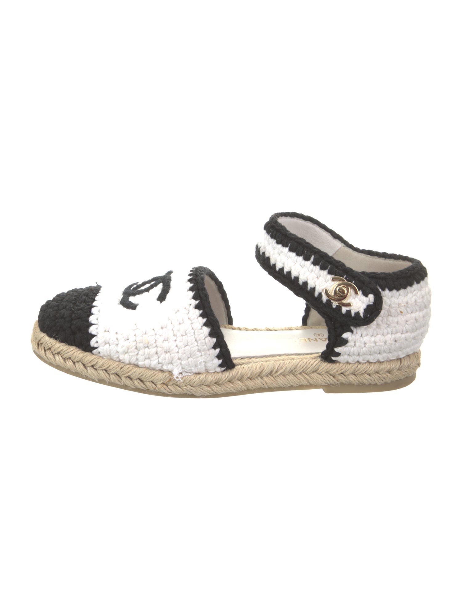 Chanel 2022 Interlocking CC Logo Espadrilles