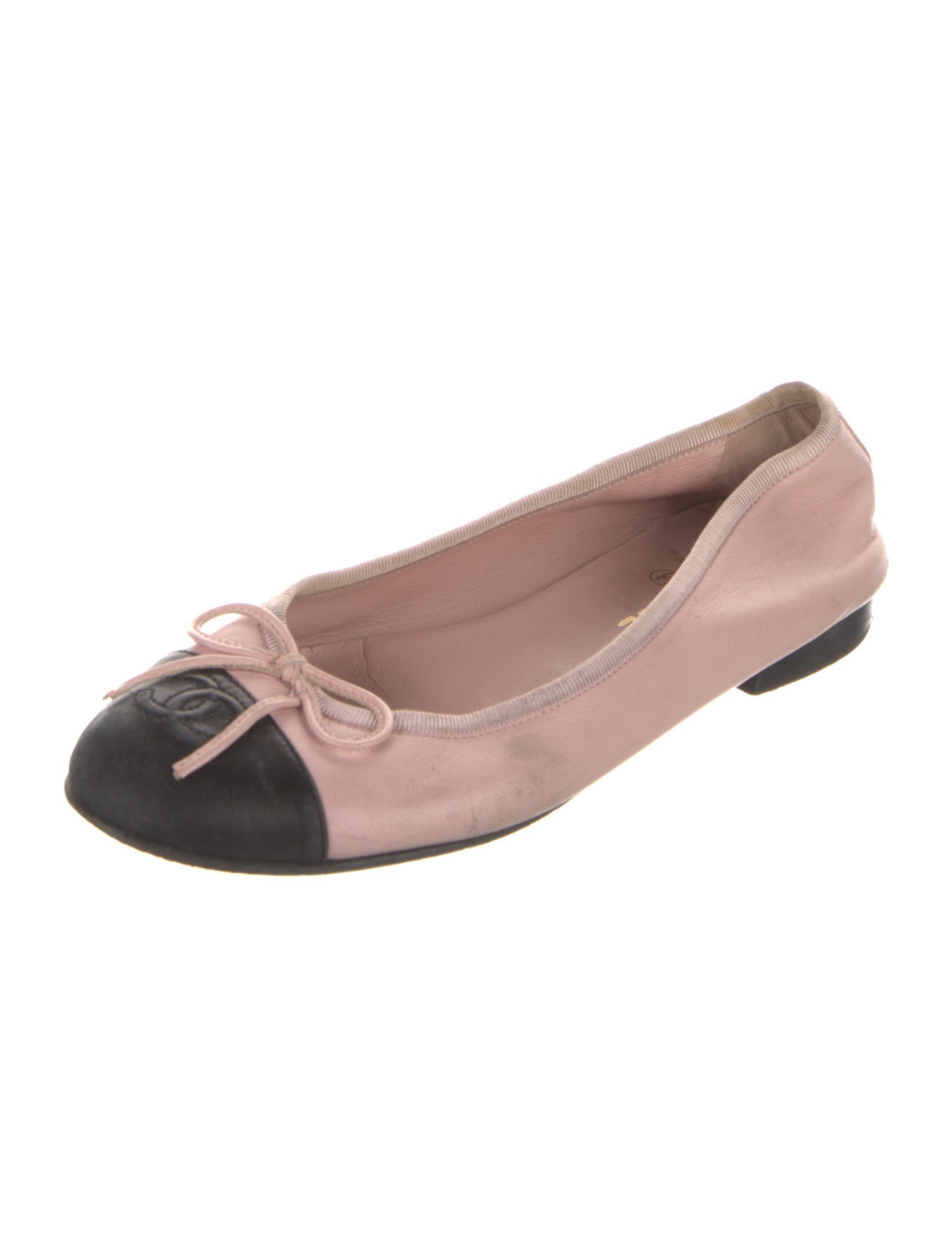 Chanel 2009 Interlocking CC Logo Ballet Flats