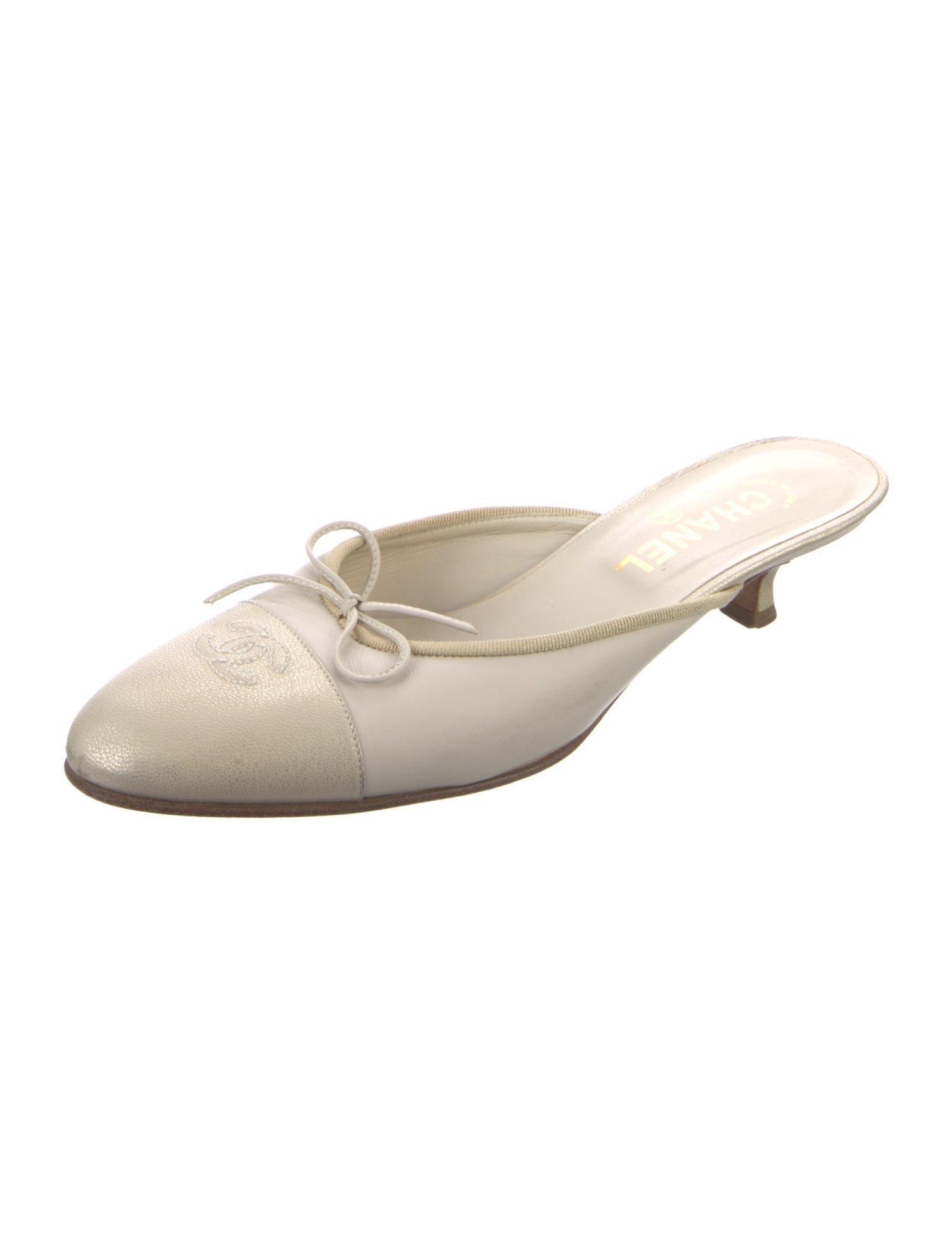 Chanel Vintage 2005 Mules