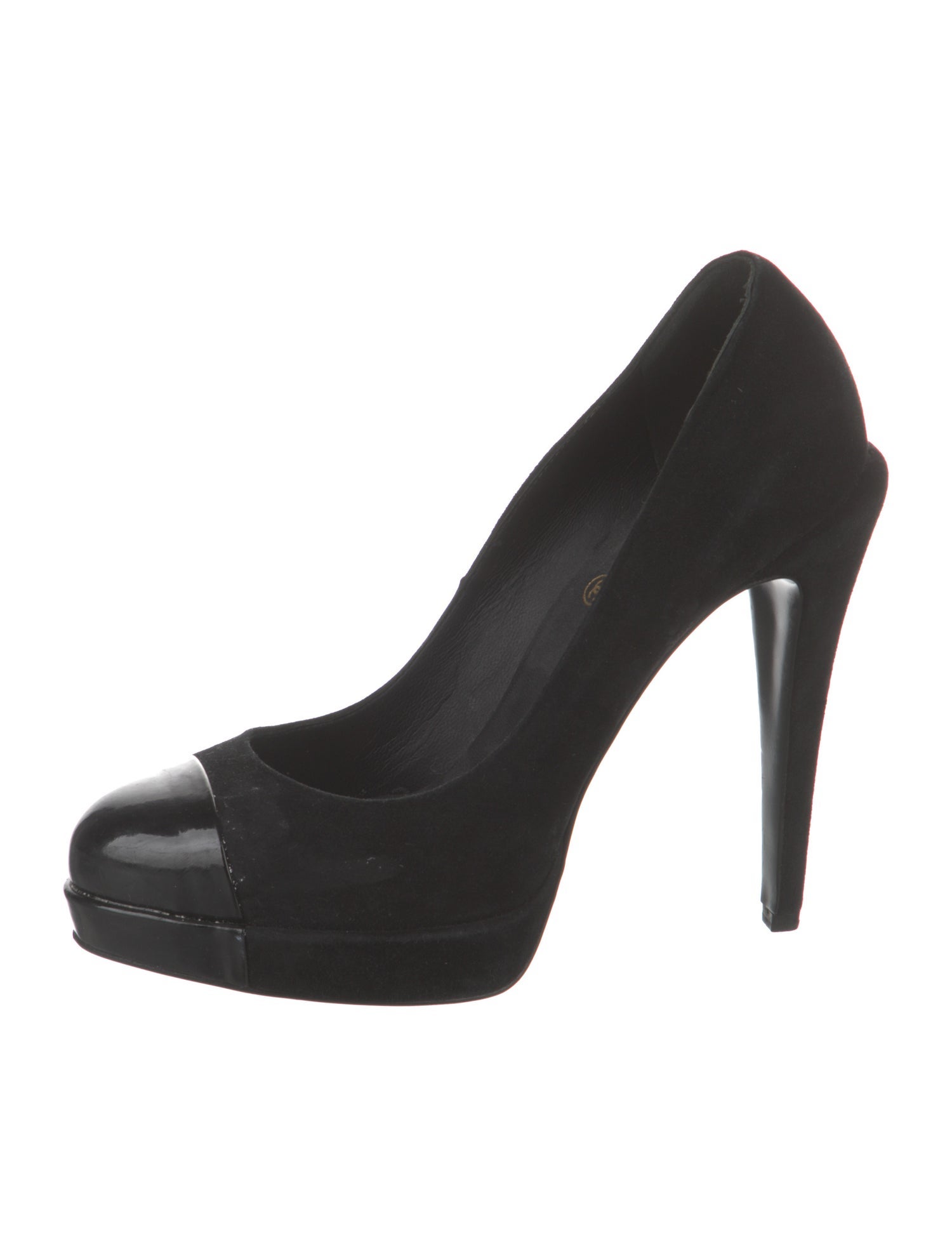 Chanel 2011 Interlocking CC Logo Pumps