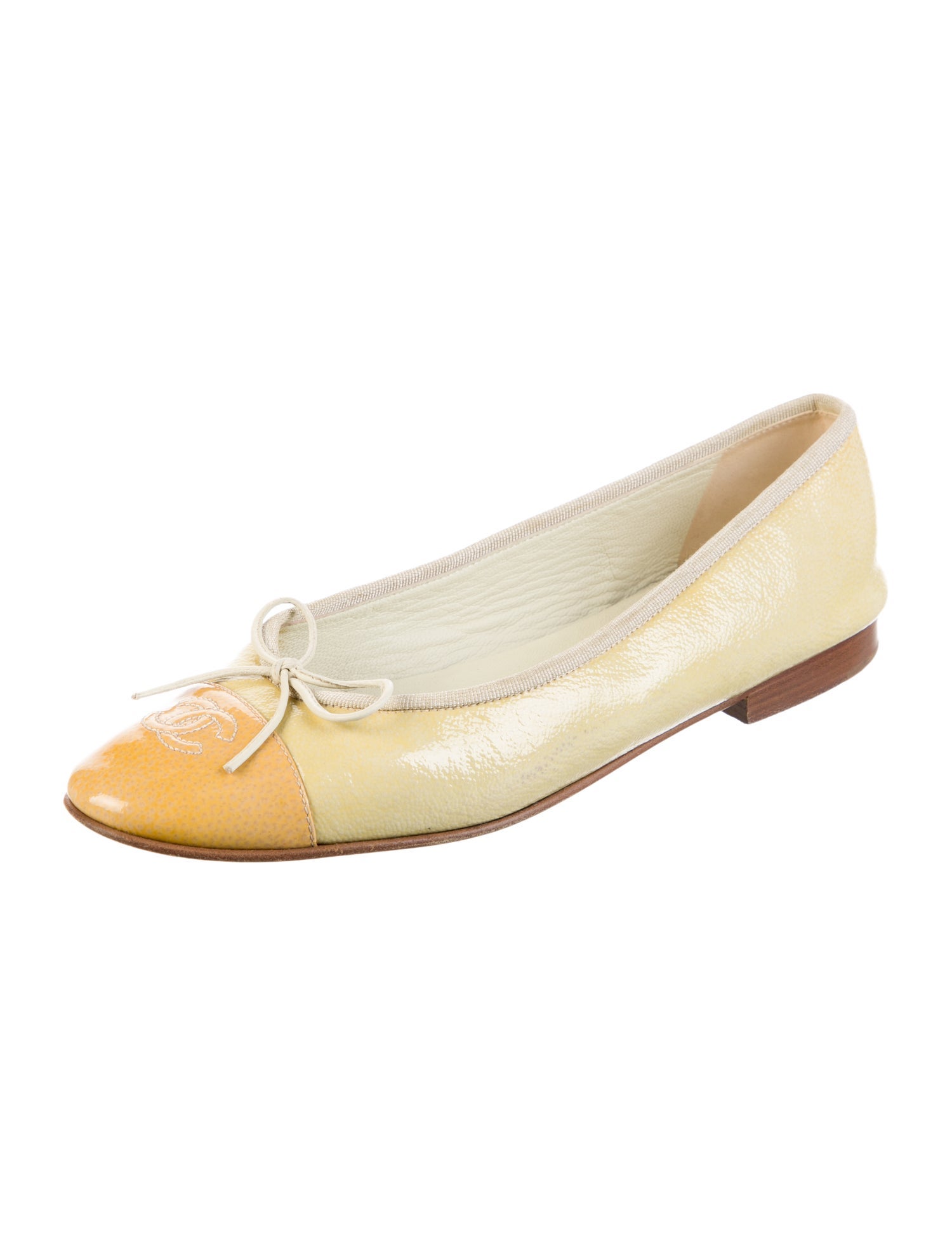 Chanel Vintage Interlocking CC Logo Ballet Flats