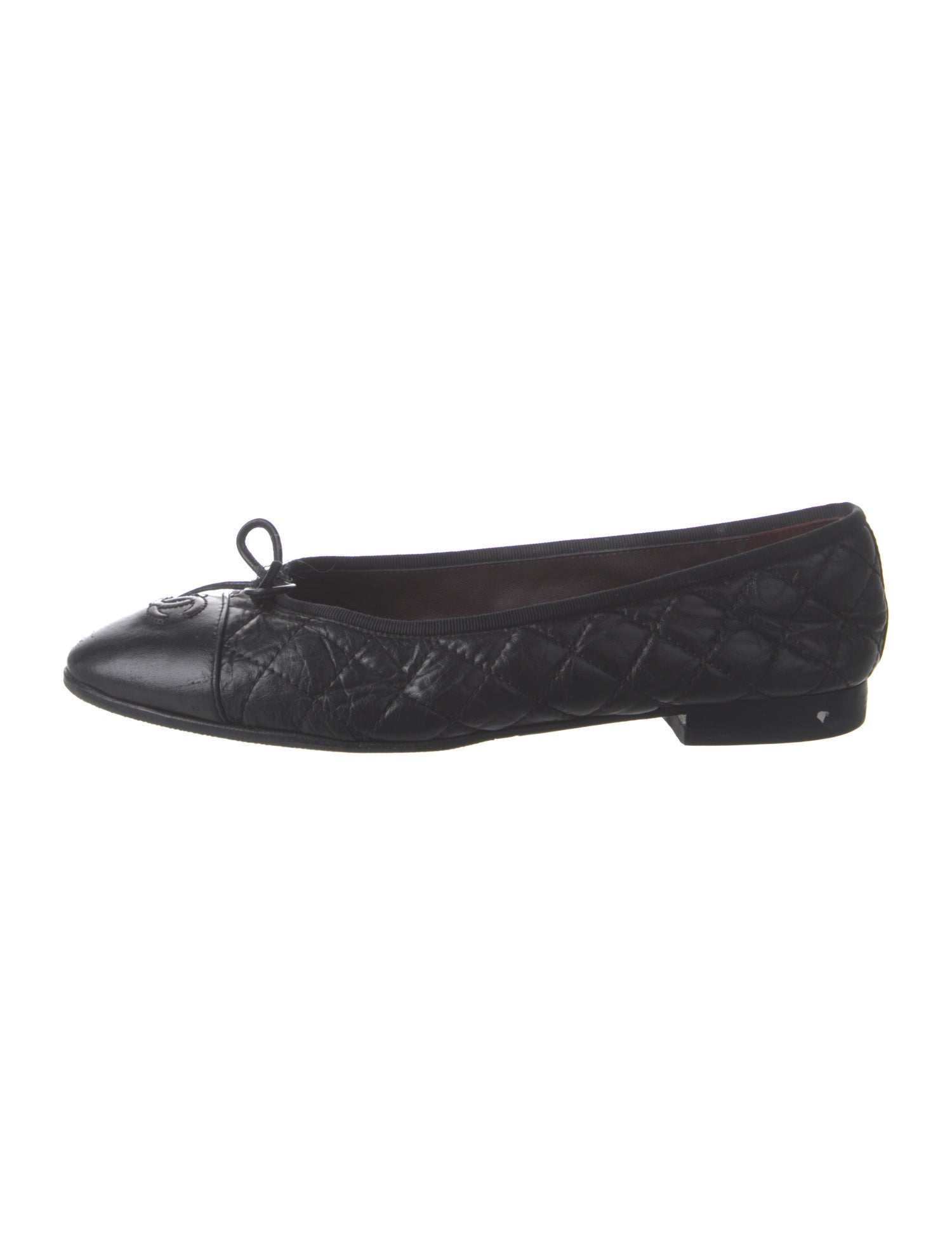 Chanel Interlocking CC Logo Leather Flats