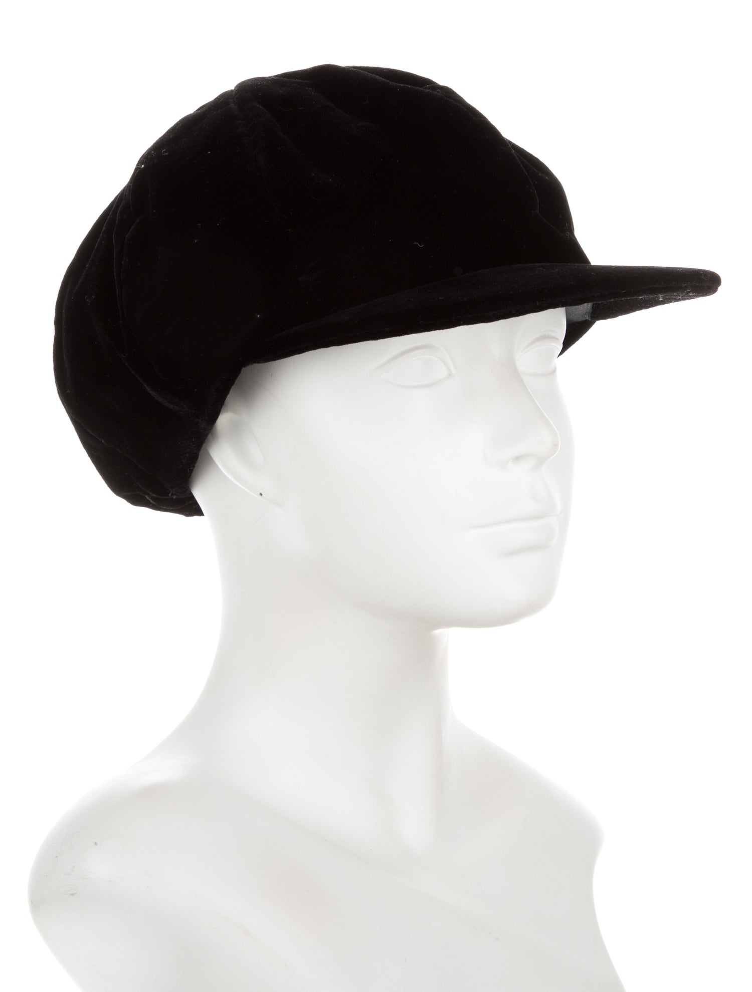 Chanel 2021 Velvet CC Newsboy Cap