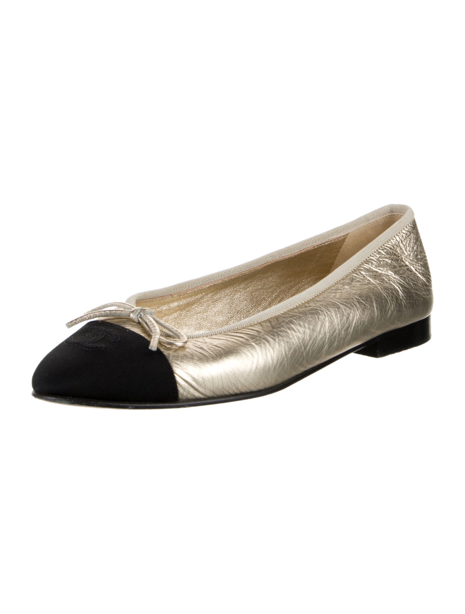 Chanel Interlocking CC Logo Leather Ballet Flats