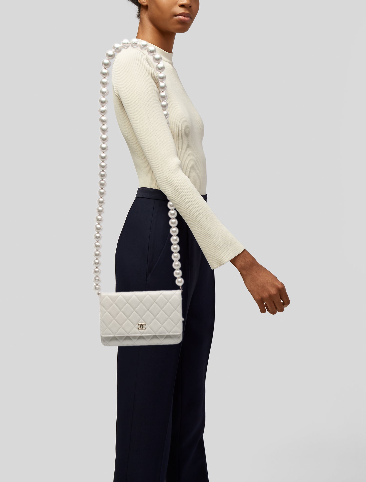 Chanel Maxi Pearls Wallet on Chain