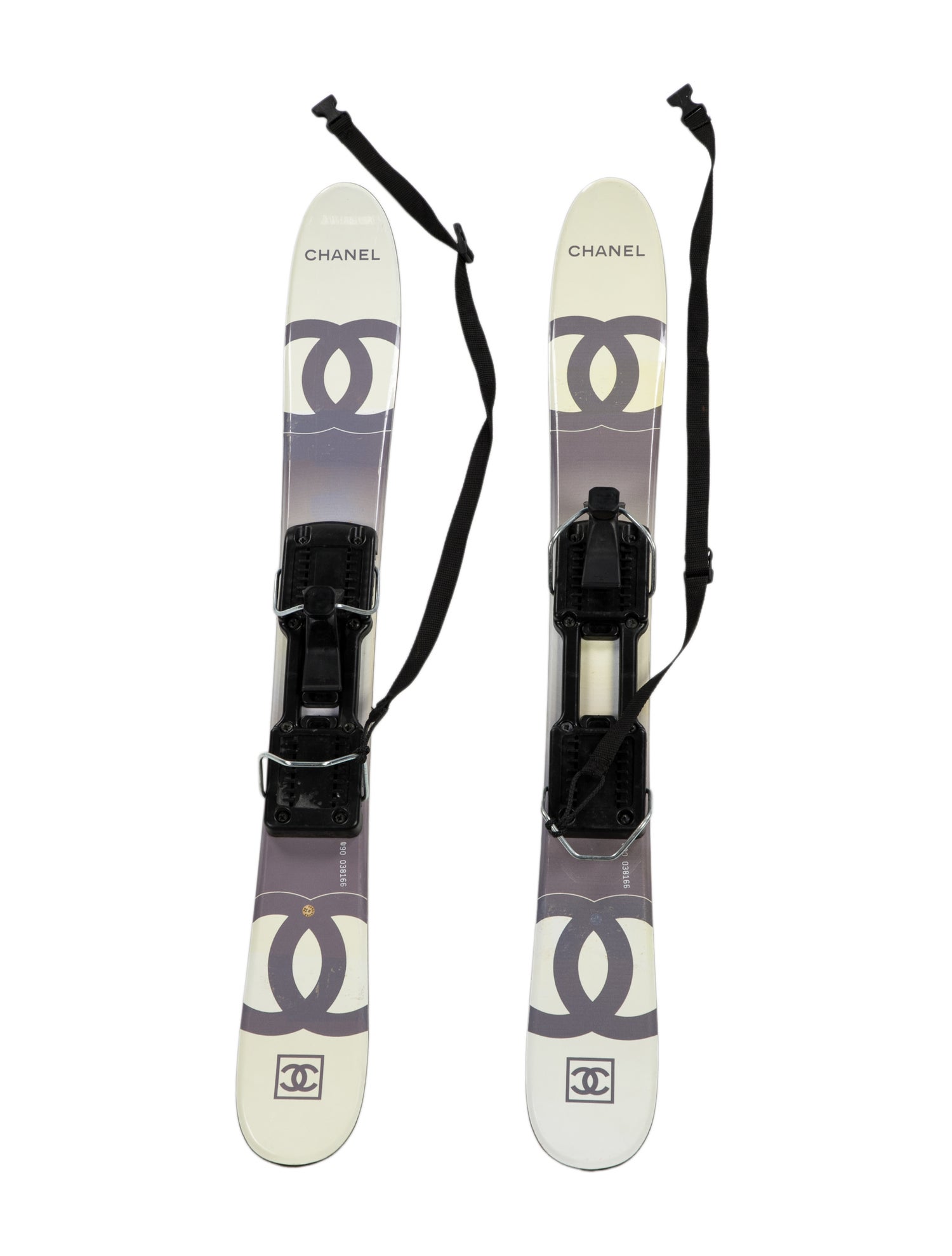 Chanel Short Snow Skis
