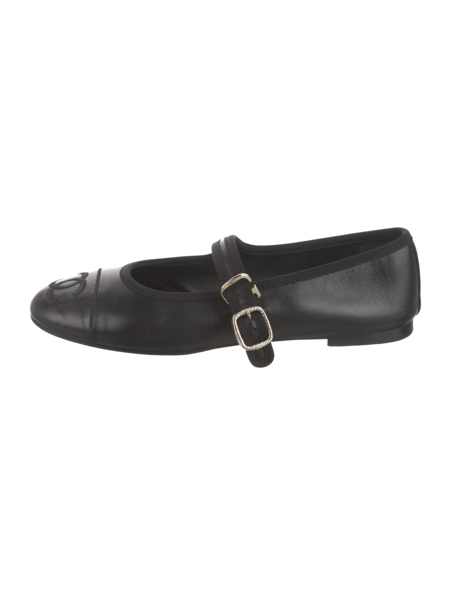 Chanel Interlocking CC Logo Leather Ballet Flats