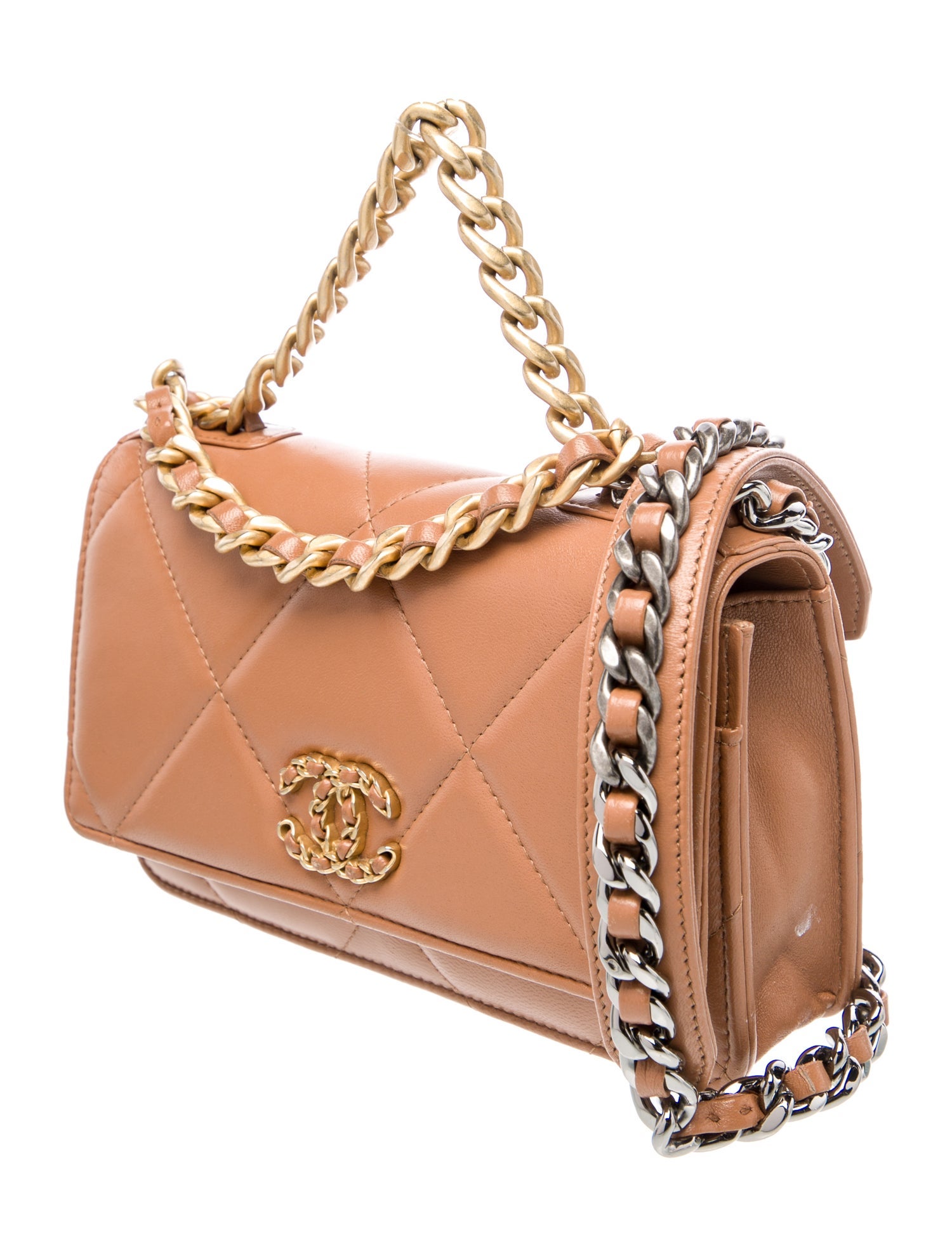Chanel 19 Wallet On Chain