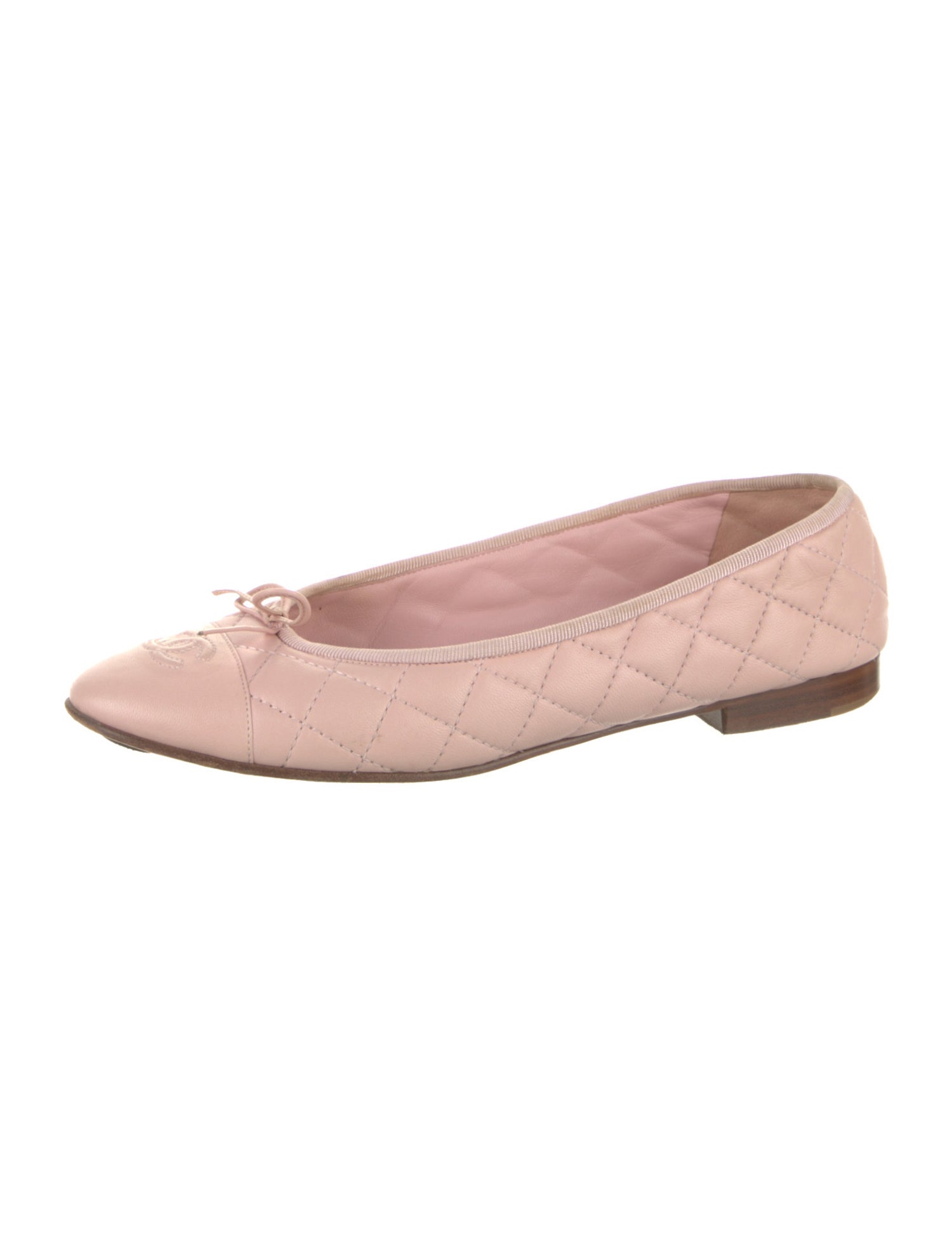 Chanel Interlocking CC Logo Leather Ballet Flats
