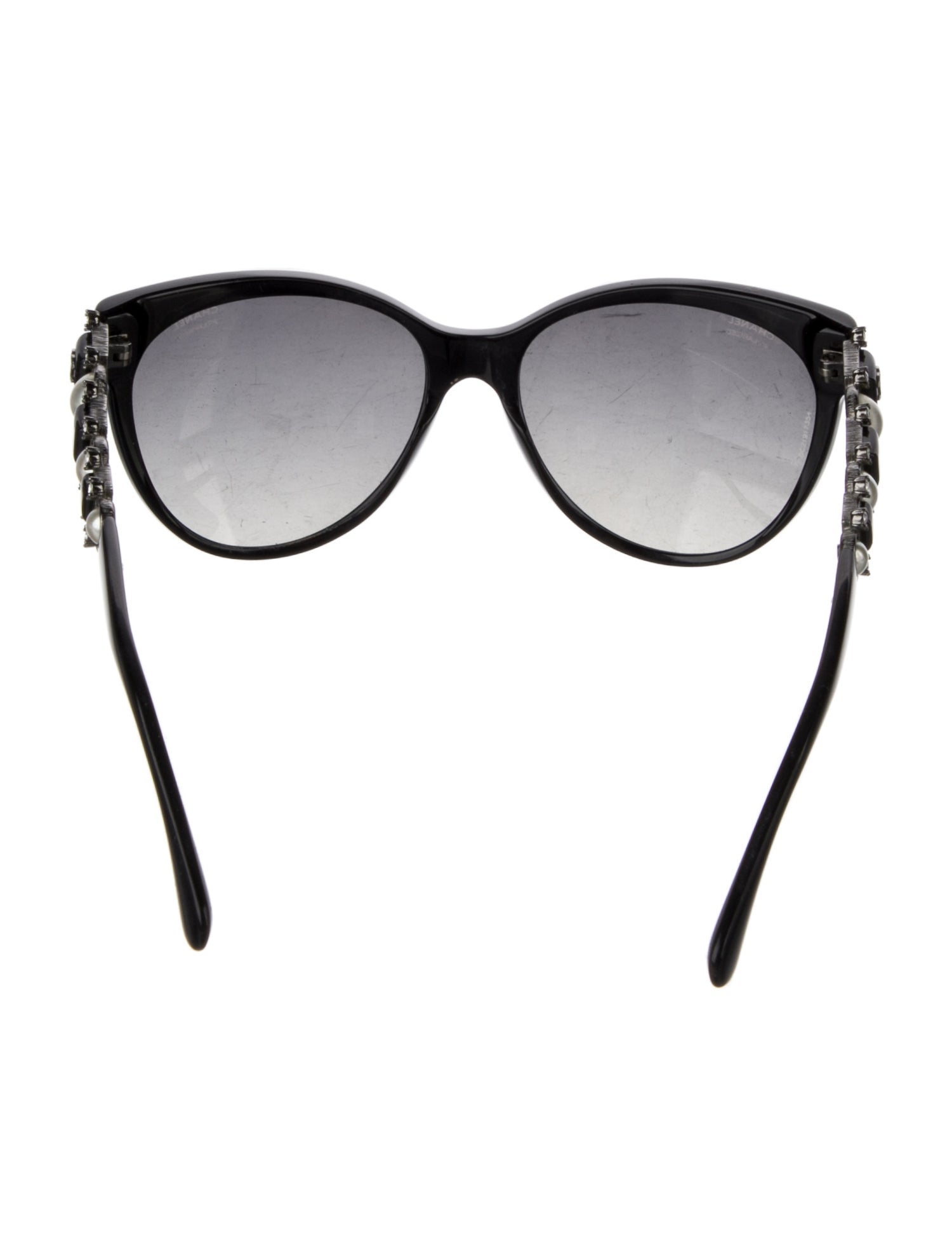 Chanel Interlocking CC Logo Cat-Eye Sunglasses