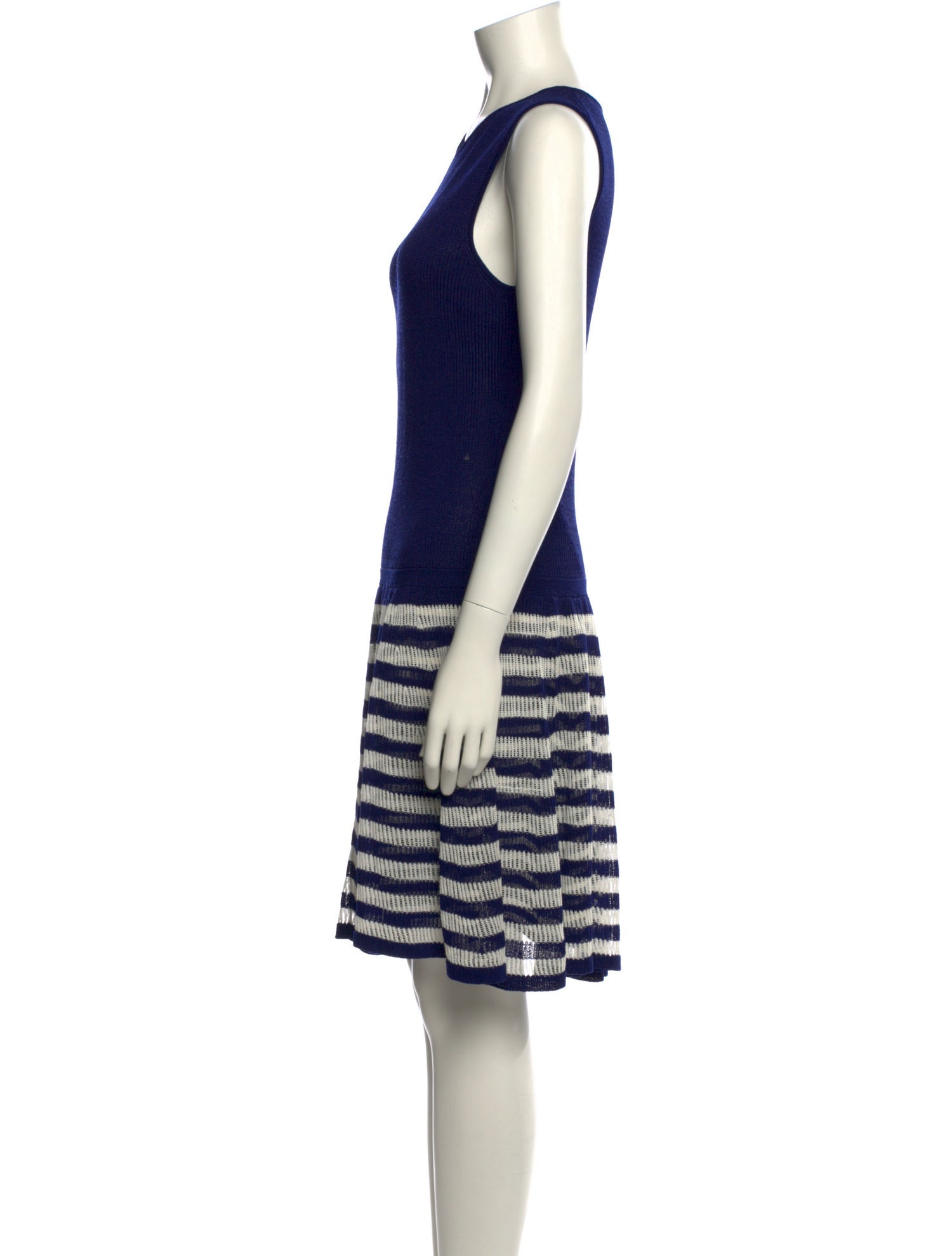 Chanel 2017 Knee-Length Dress