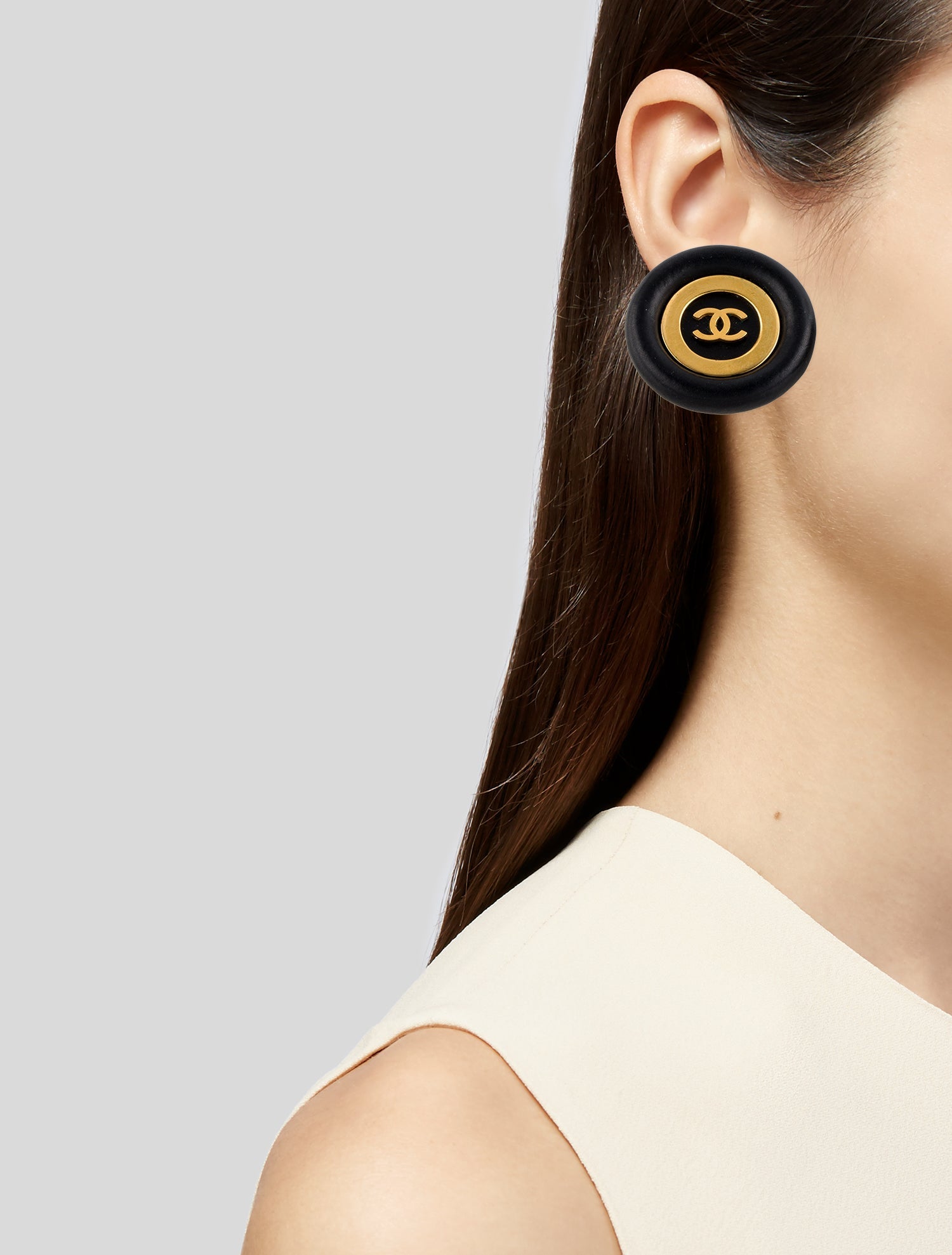 Chanel Vintage Leather CC Clip-On Earrings